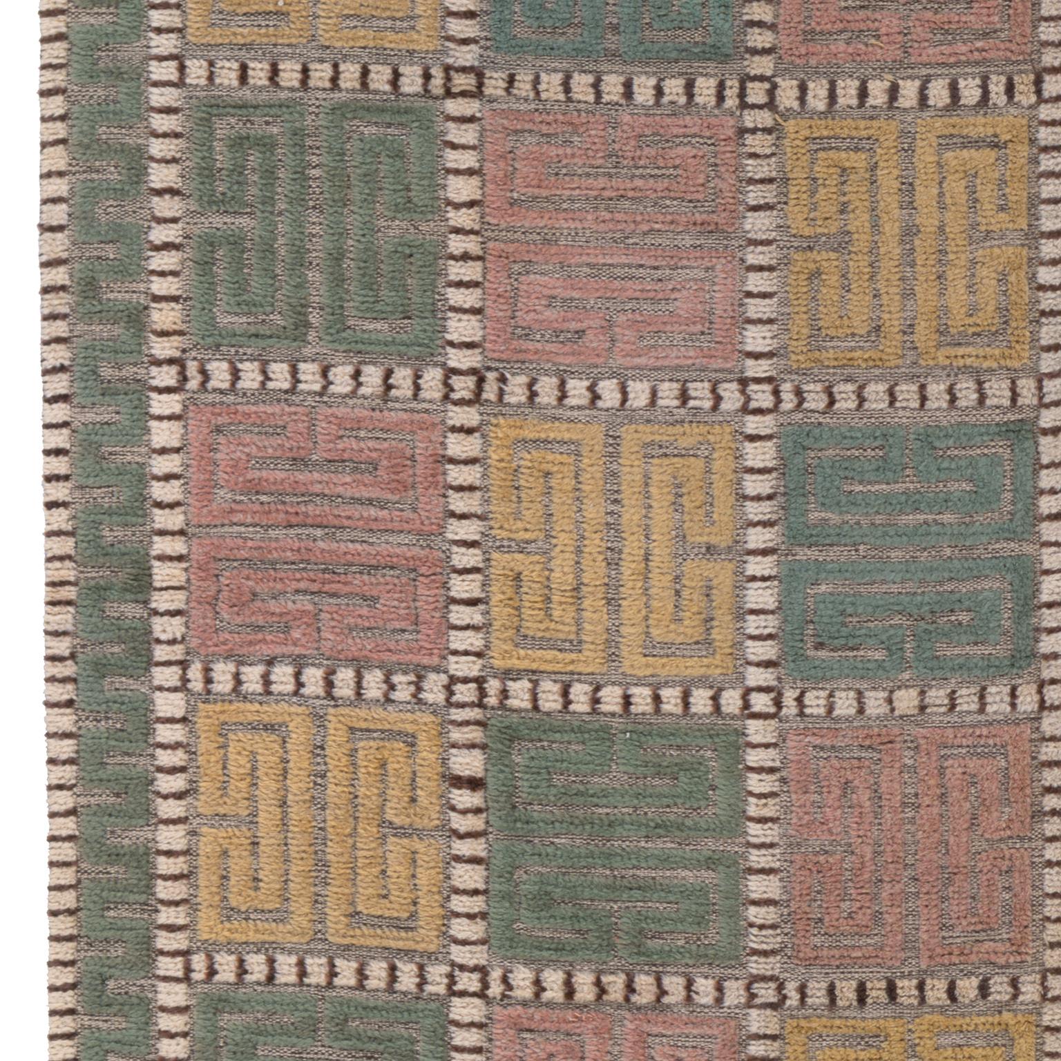 Mid-20th Century Swedish Pile Rug by AB Märta Måås-Fjetterström In Good Condition For Sale In New York, NY
