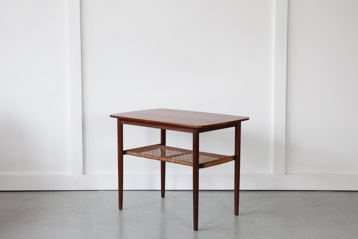 Mid-Century Modern Mid 20th Century, Sweet Danish Side Table For Sale
