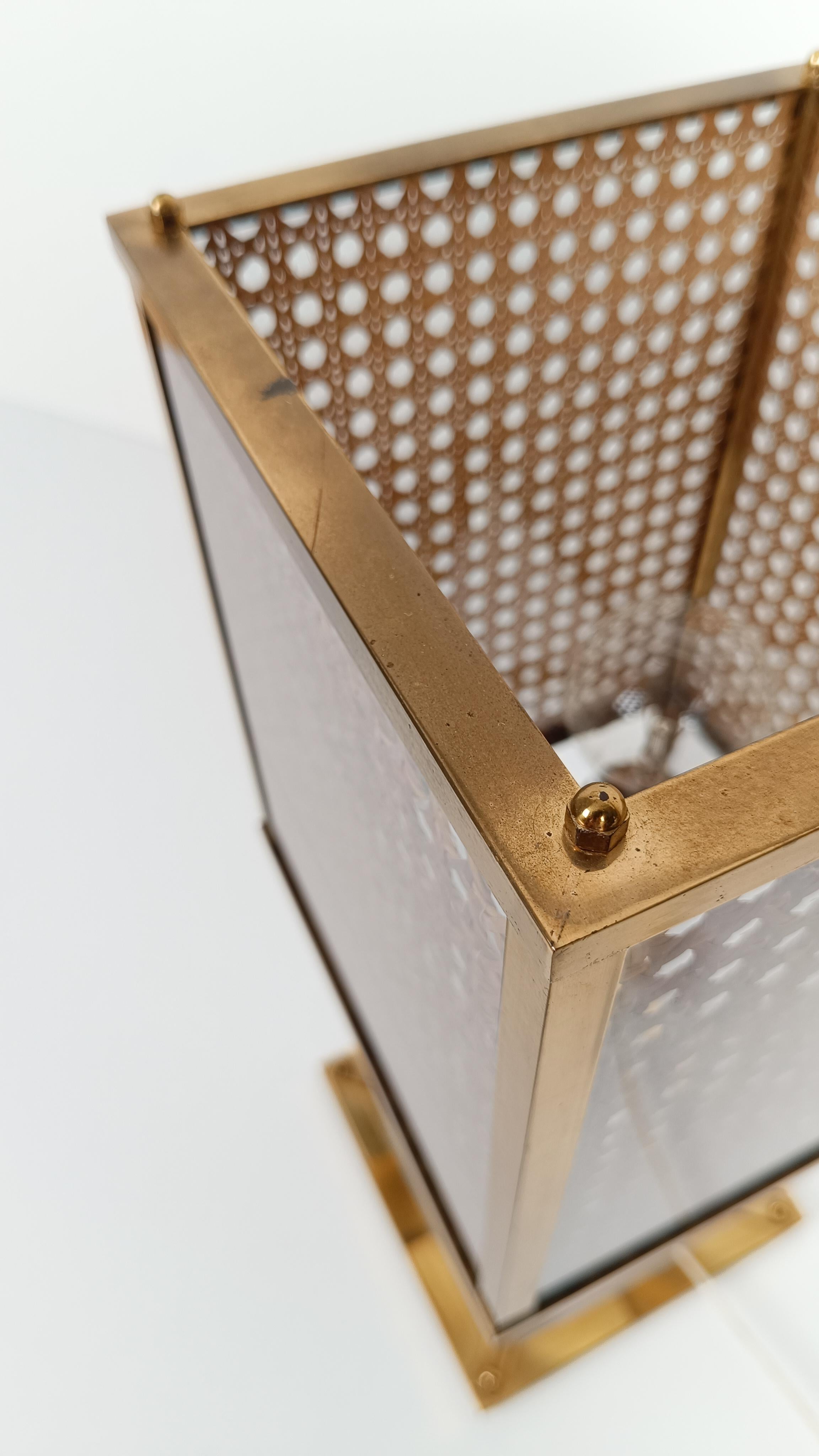 Mid 20th Century Table Lamp in Hollywood Regency style / Brass & Cane Webbing For Sale 8
