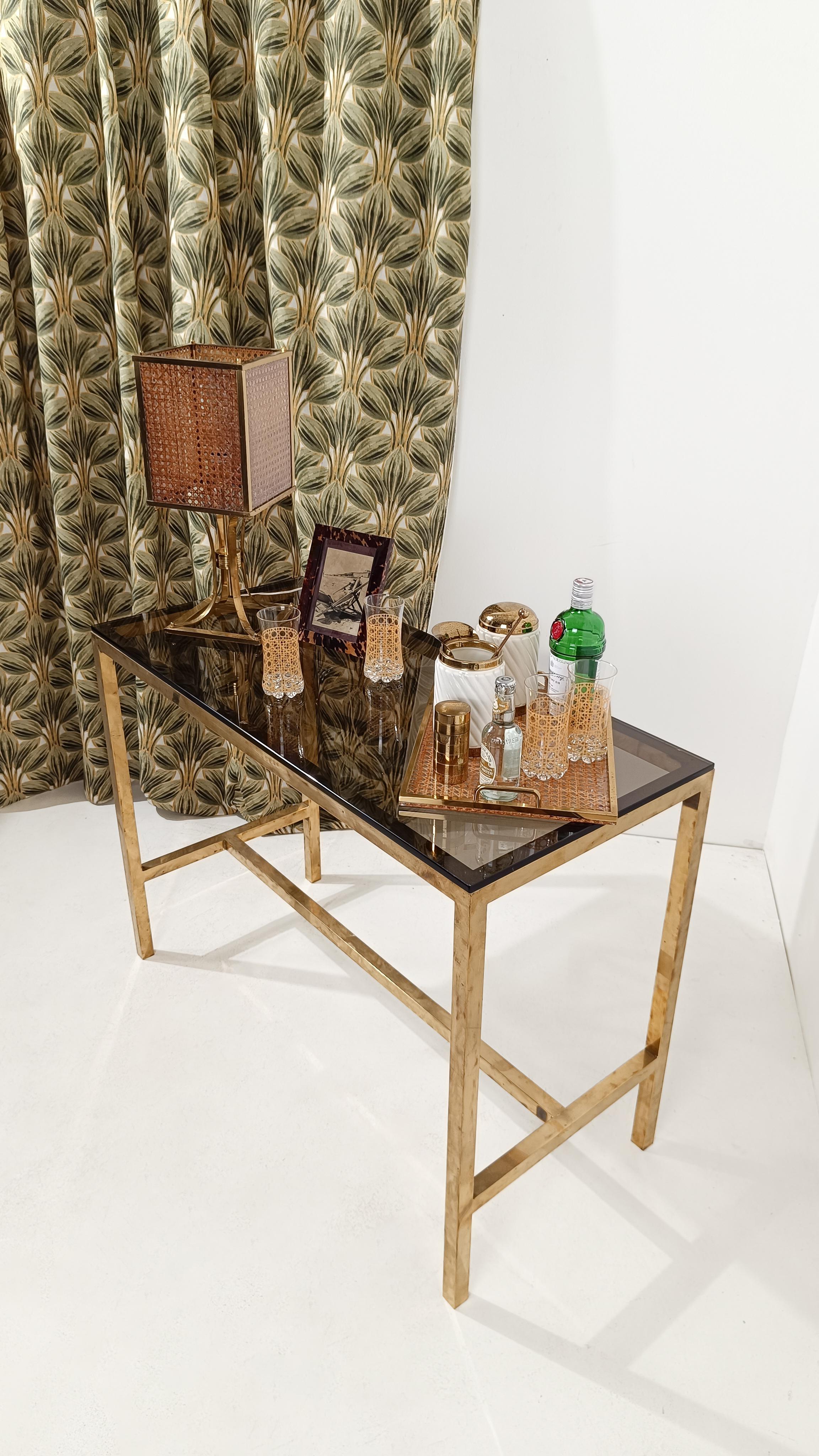 European Mid 20th Century Table Lamp in Hollywood Regency style / Brass & Cane Webbing For Sale