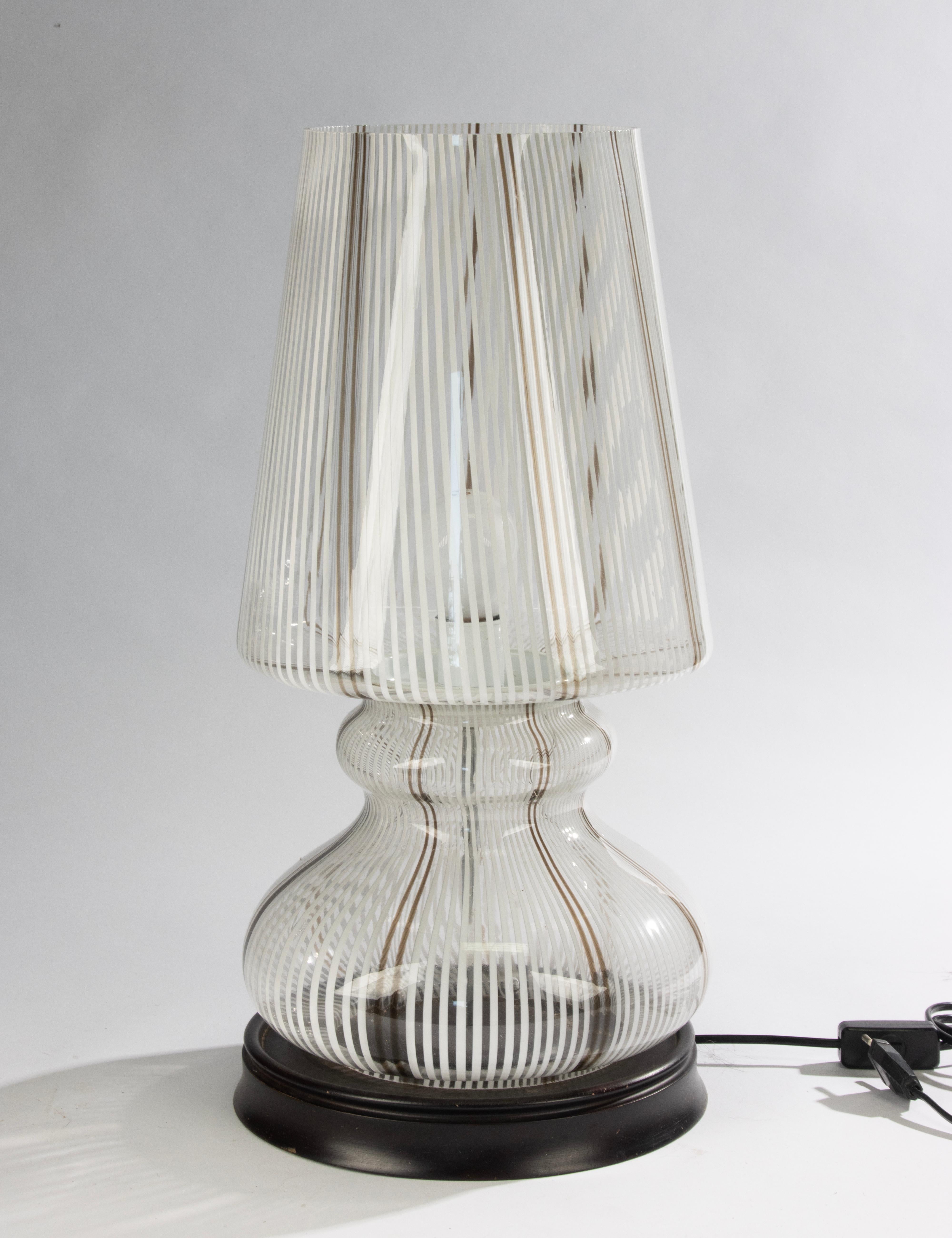 Mid-20th Century Table Lamp - Murano - Glass and Wood - White and Brown Stripes For Sale 4