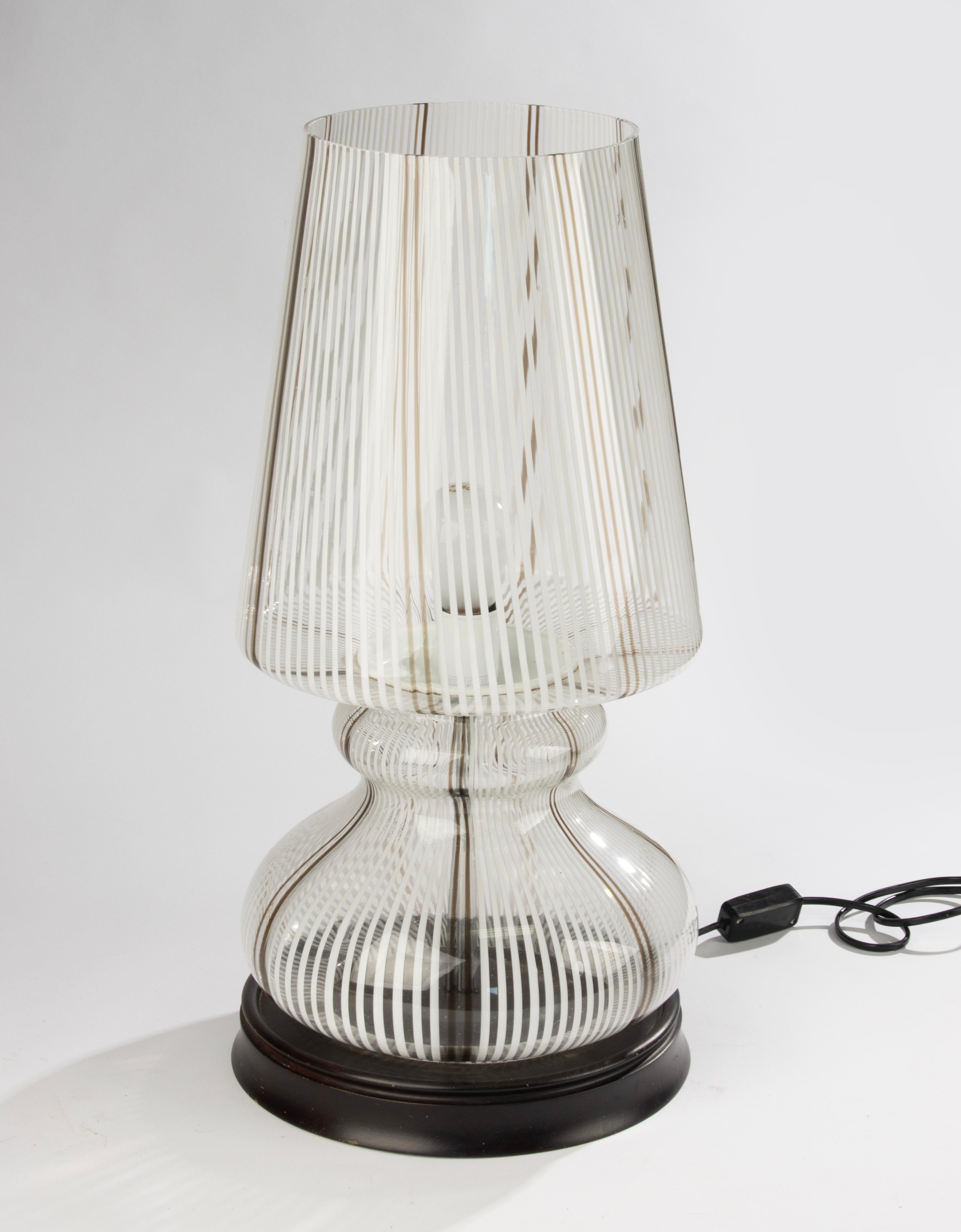 Hand-Crafted Mid-20th Century Table Lamp - Murano - Glass and Wood - White and Brown Stripes For Sale