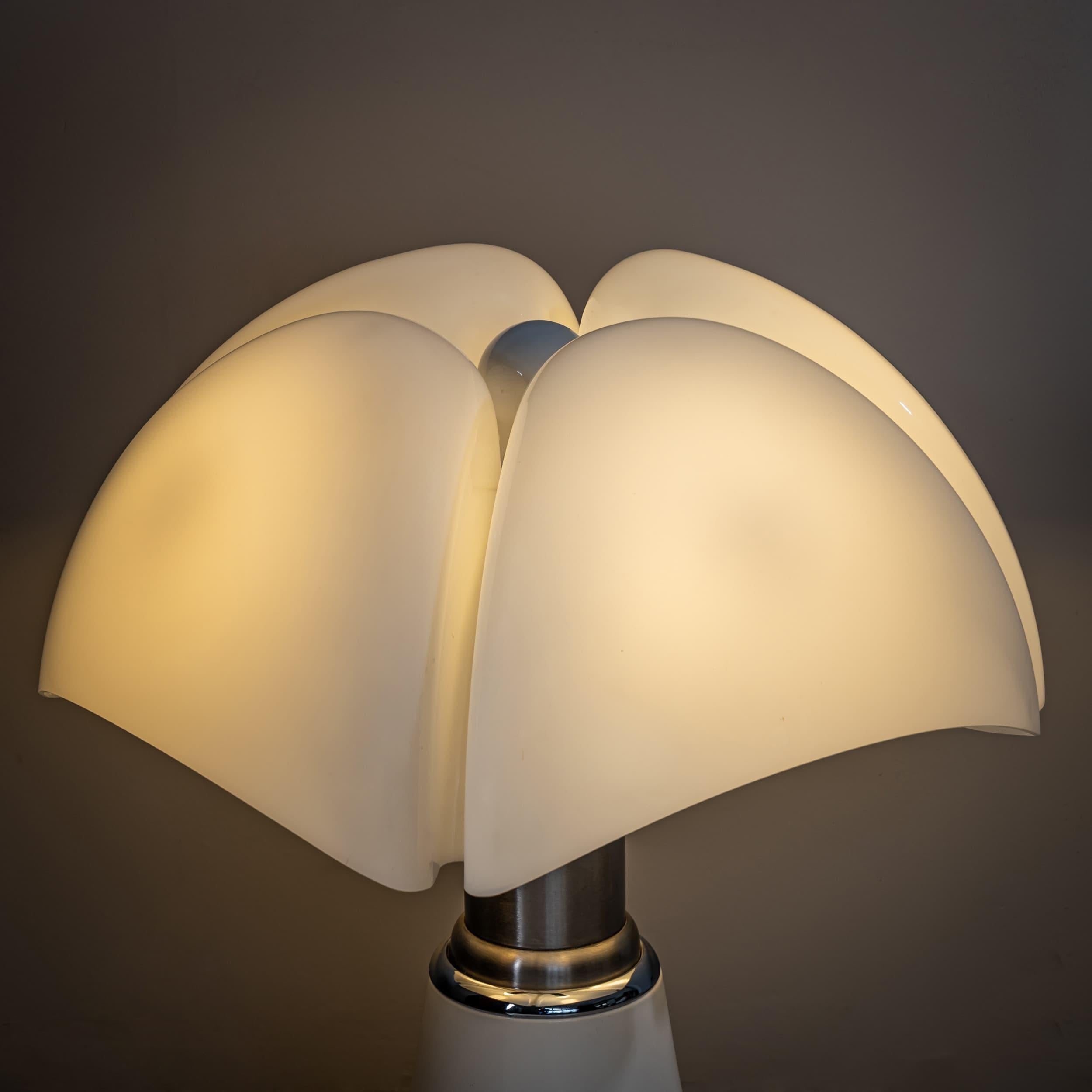 Mid-20th Century Table Lamps by Gae Aulenti, Italy For Sale 7