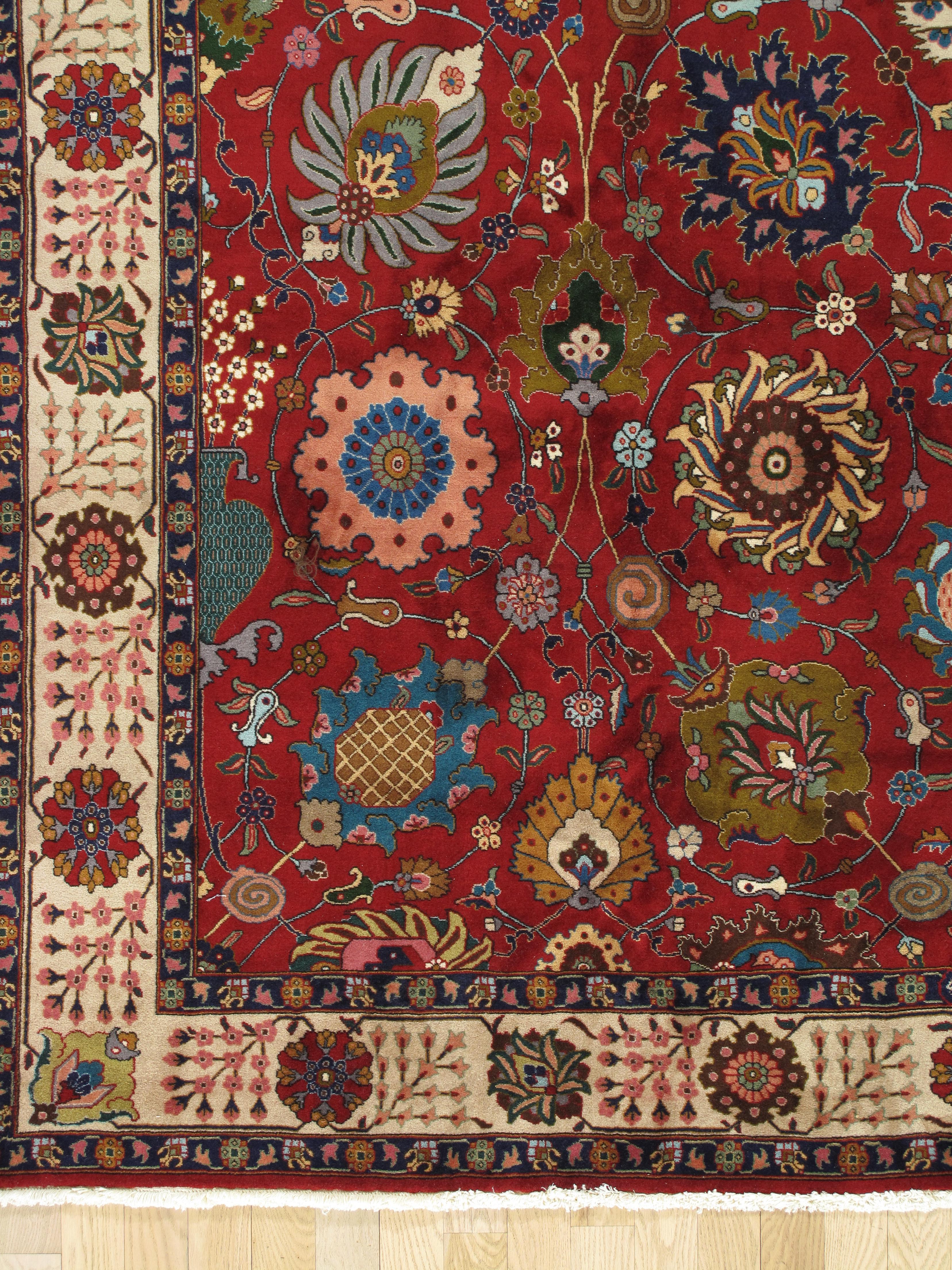 Persiano Mid-20th Century Tabriz Rug, A Masterpiece of Persian Revival Weaving Excellence in vendita