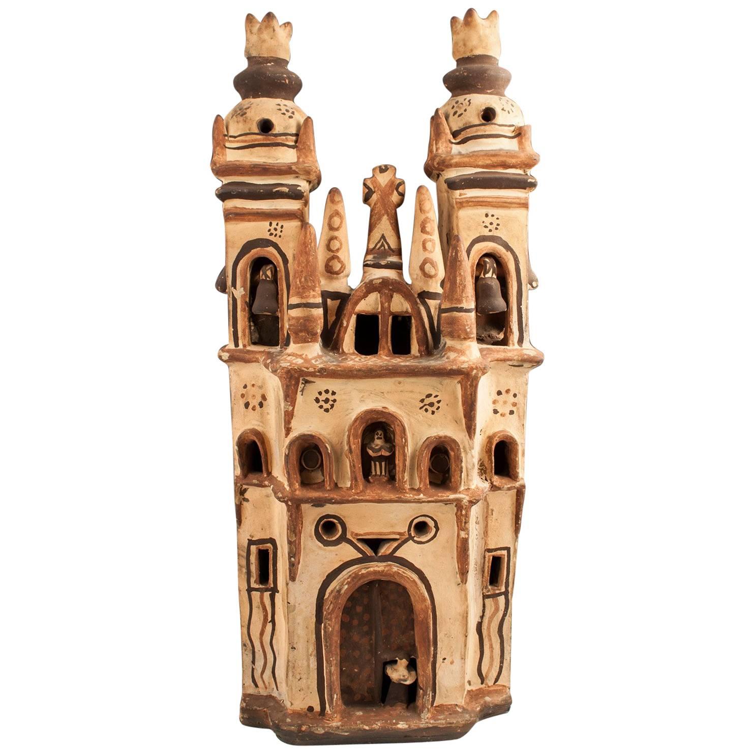 Grande église d'art populaire mexicain en c�éramique du milieu du 20e siècle