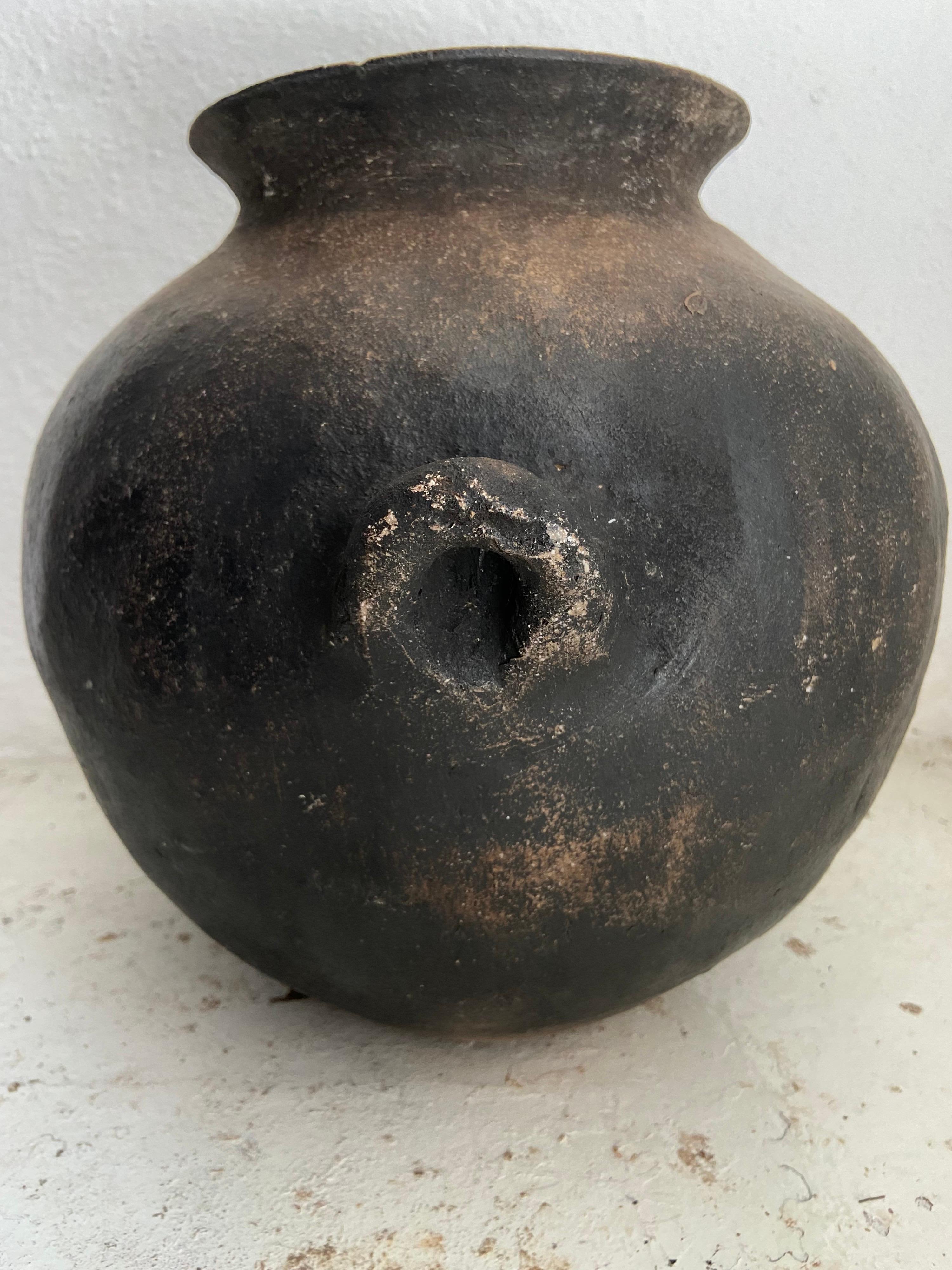 Mid 20th Century Terracotta Water Pot from Central Mexico In Good Condition In San Miguel de Allende, Guanajuato