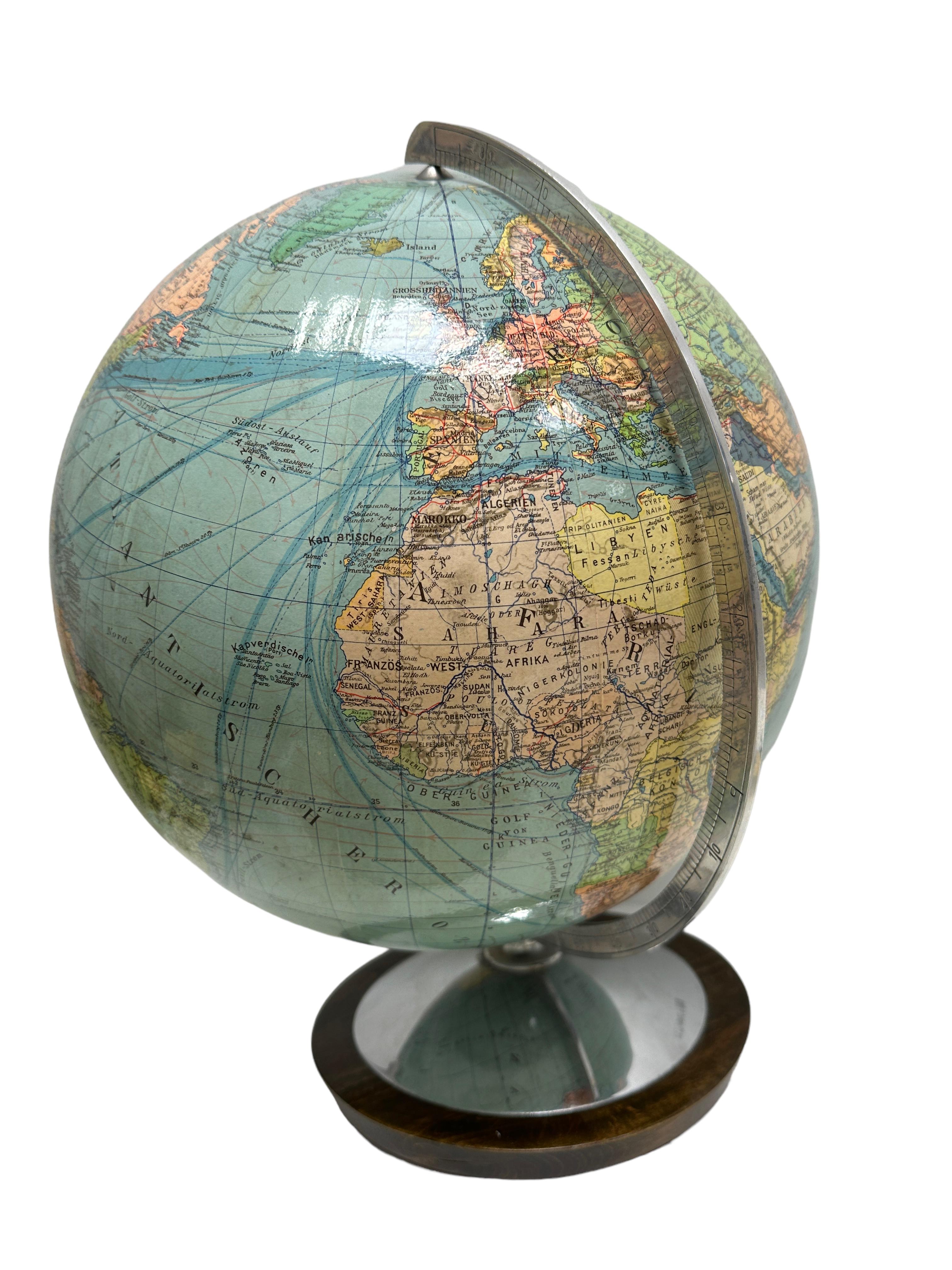 Mid-20th Century Terrestre Columbus World Globe Oestergaard Berlin, Germany For Sale 4