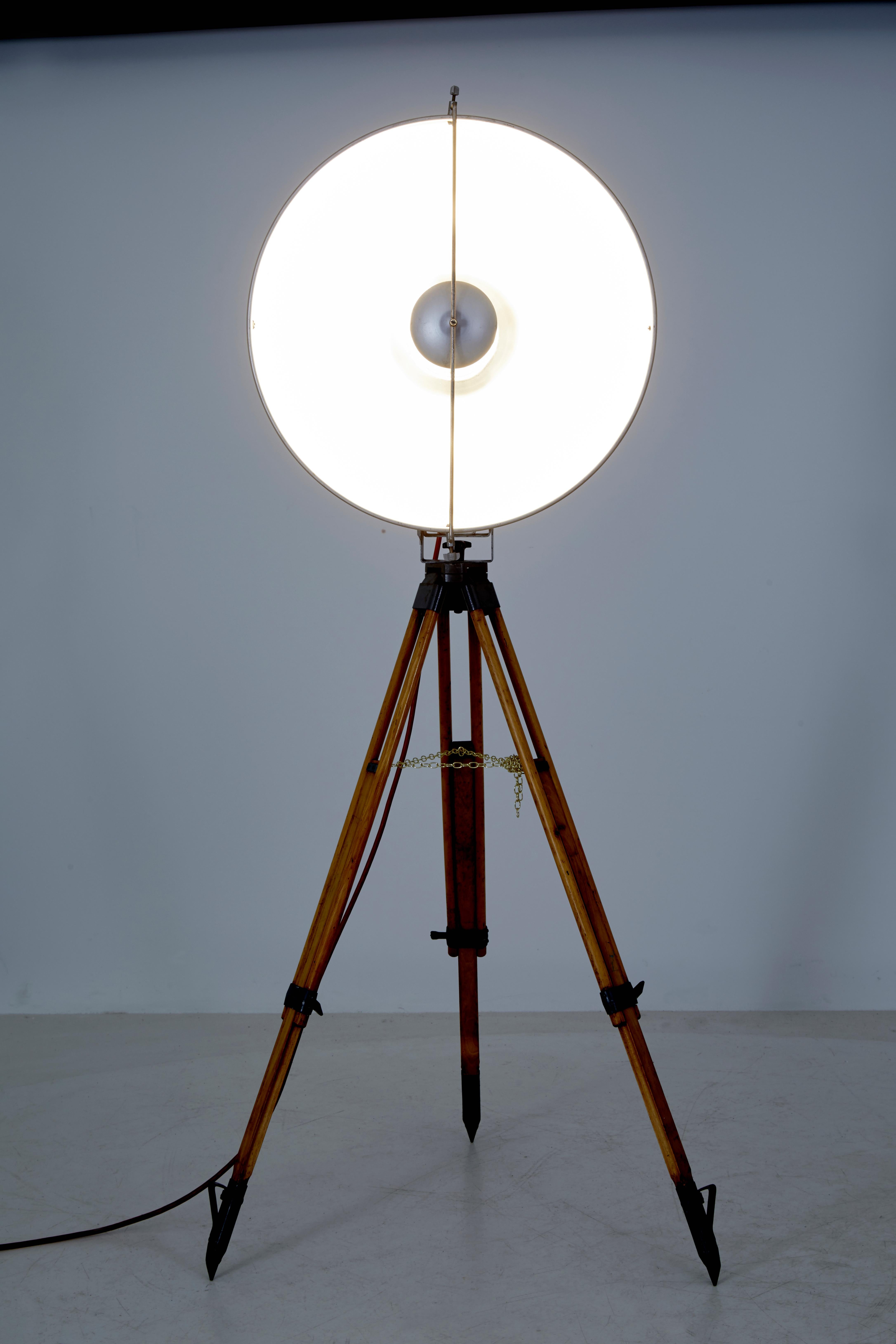 Lampe de théâtre du milieu du 20e siècle par Jupiterlicht en vente 2