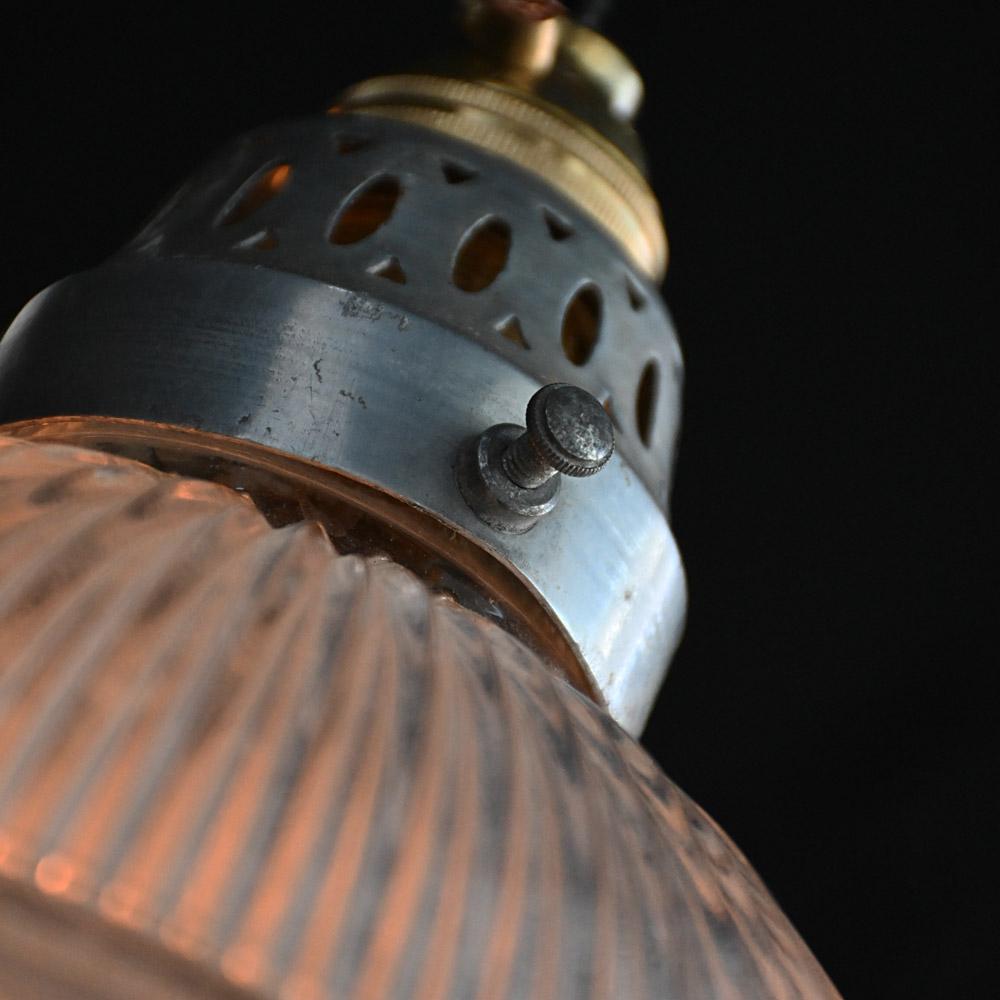 Lampe en trois parties en Holophane du milieu du 20e siècle en vente 2