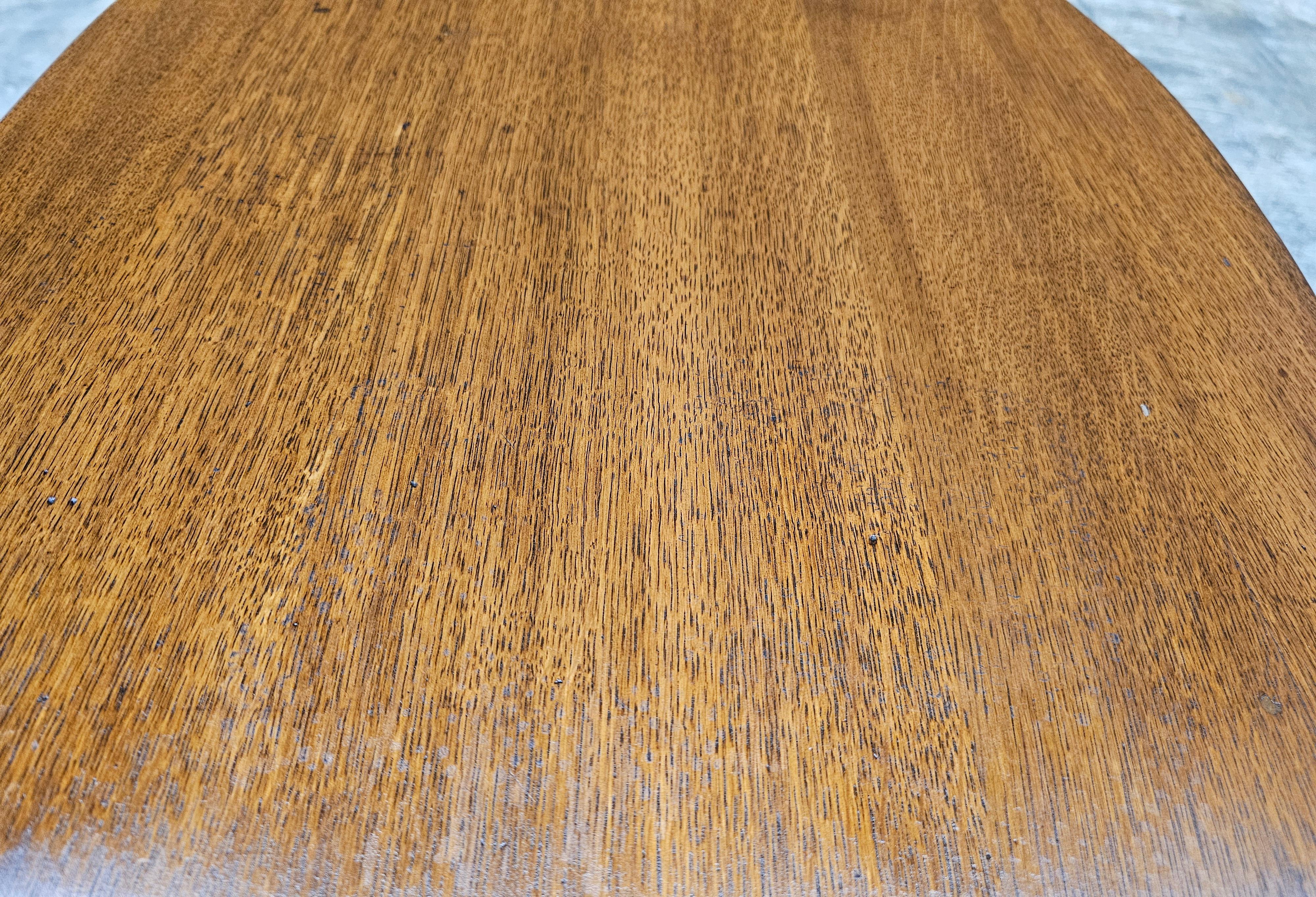 Mid 20th Century Three Tier Victorian Style Oak Accent Table For Sale 3