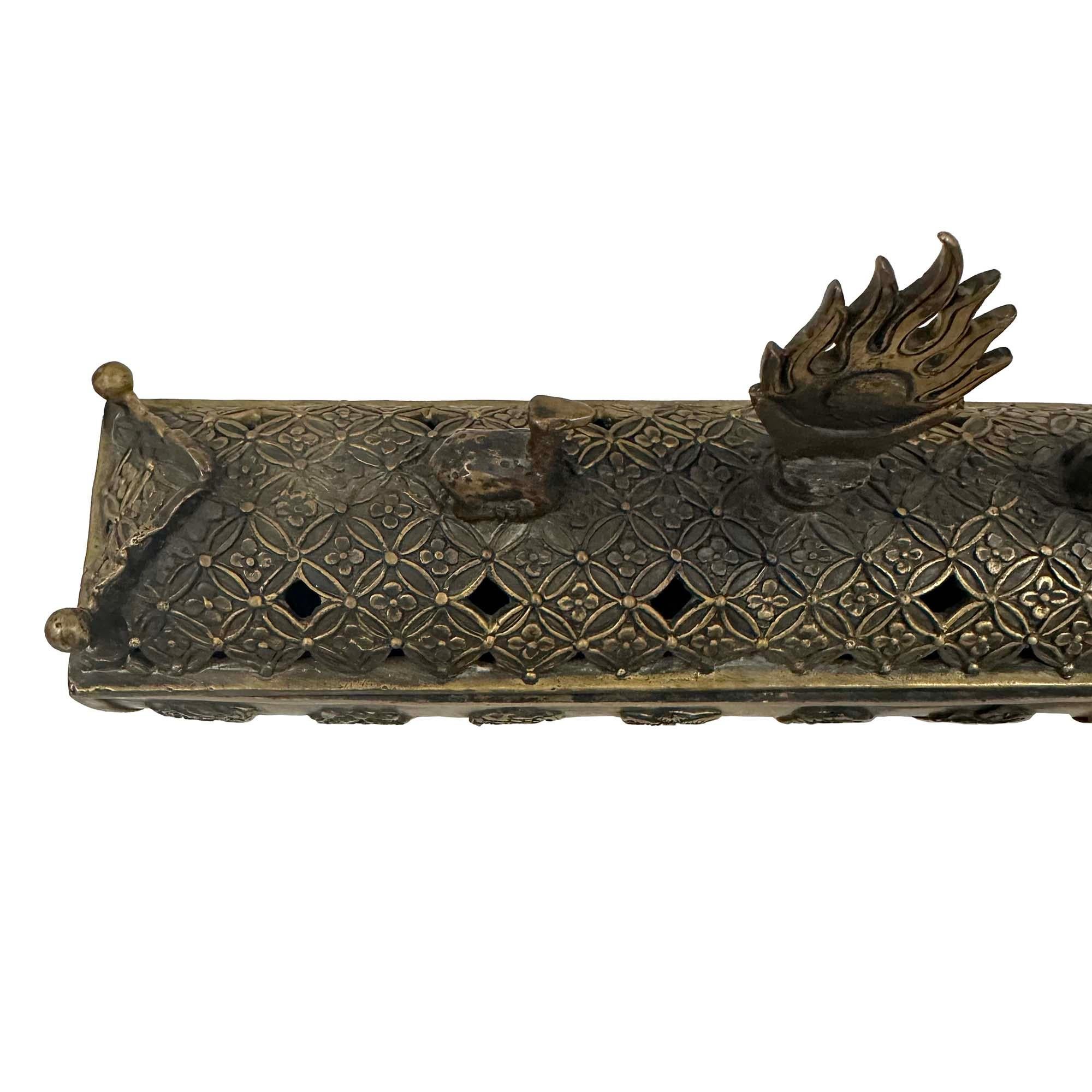 Mid-20th Century Tibetan Hand-crafted Bronze Incense Burner For Sale 1