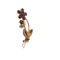 Mid-20th Century Tiffany & Co. Garnet Flower 14 Karat Yellow & Rose Gold Brooch