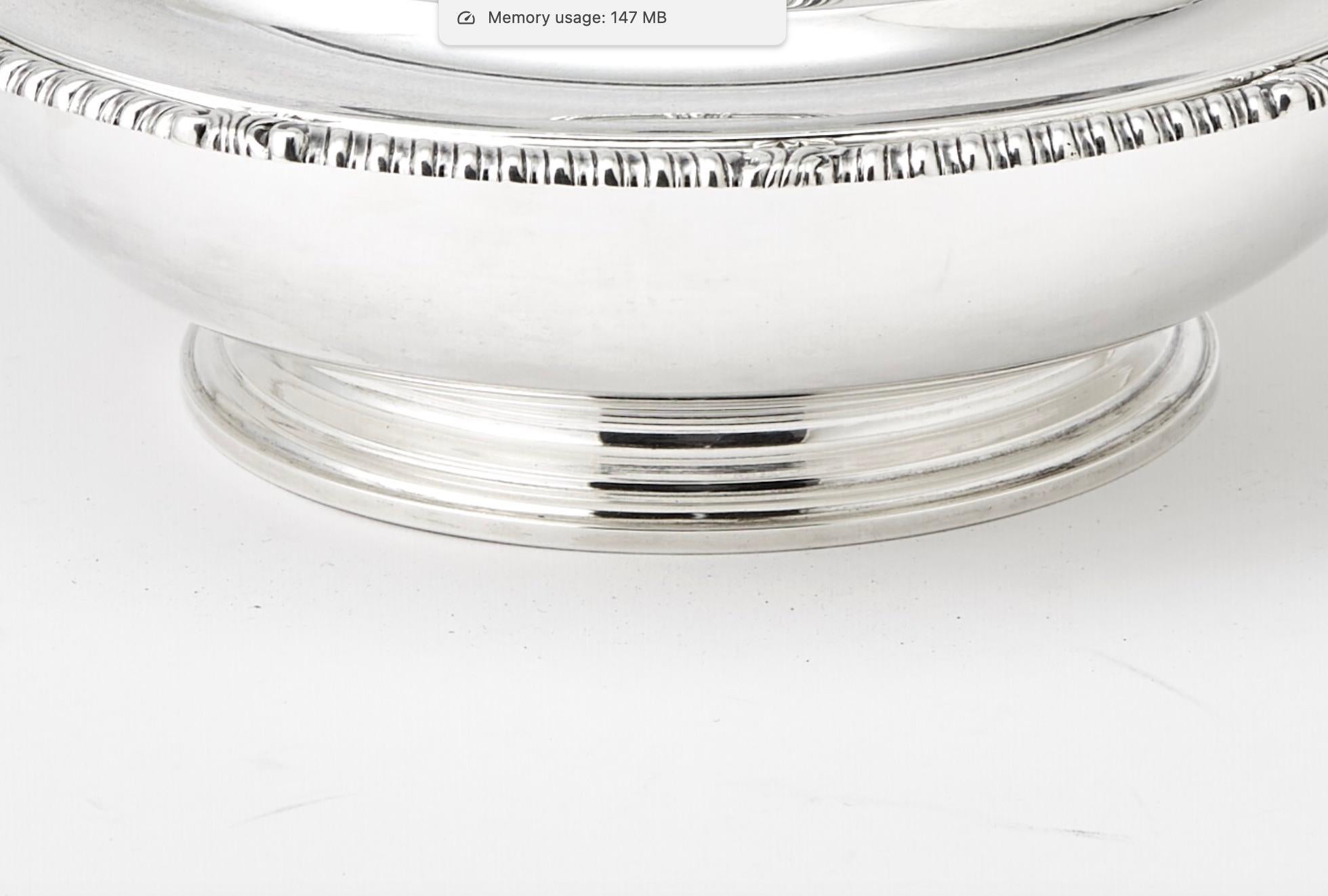 Mid-20th Century Tiffany & Co. Sterling Silver Art Deco Covered Tureen For Sale 1