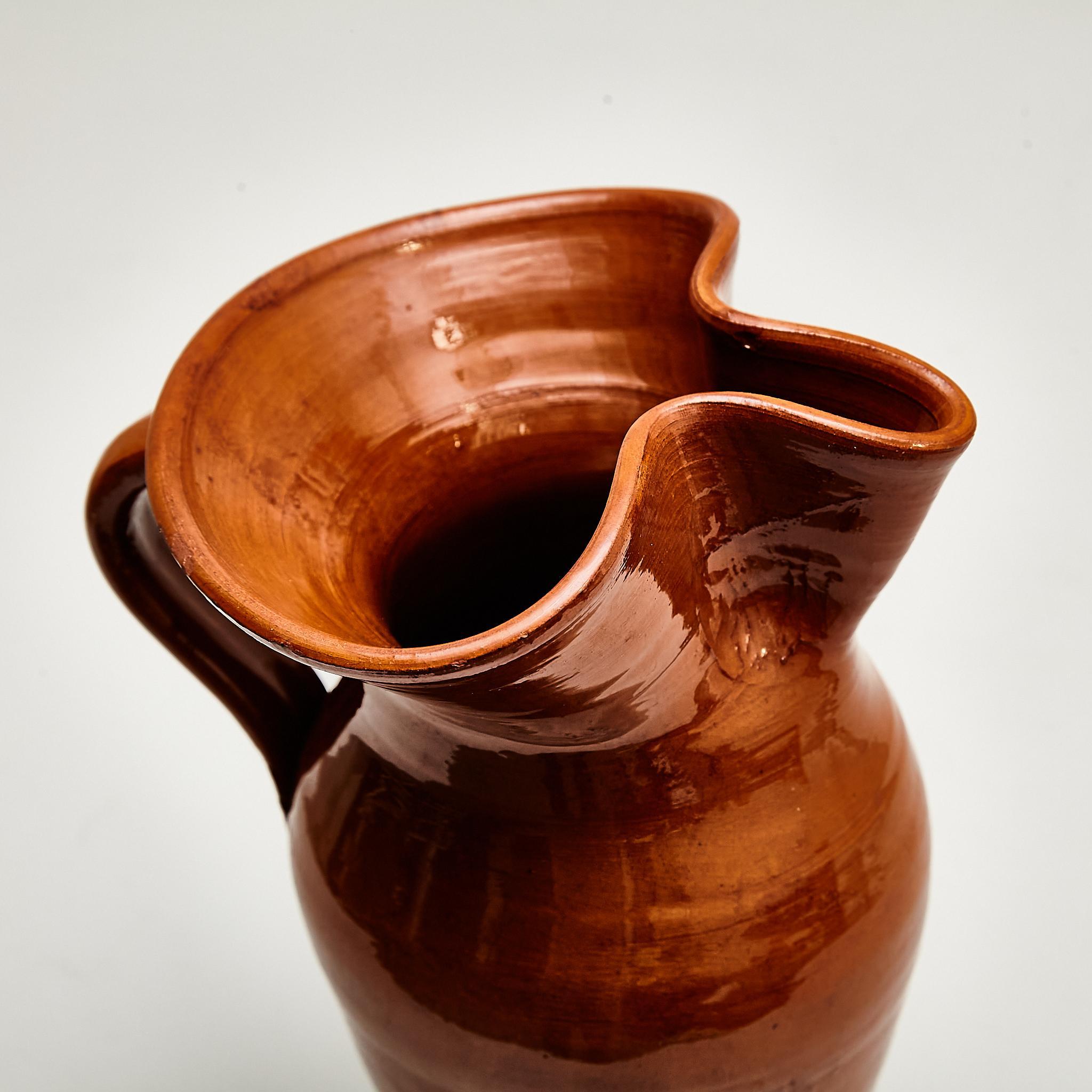 Mid 20th Century Traditional Spanish Ceramic Vase For Sale 3