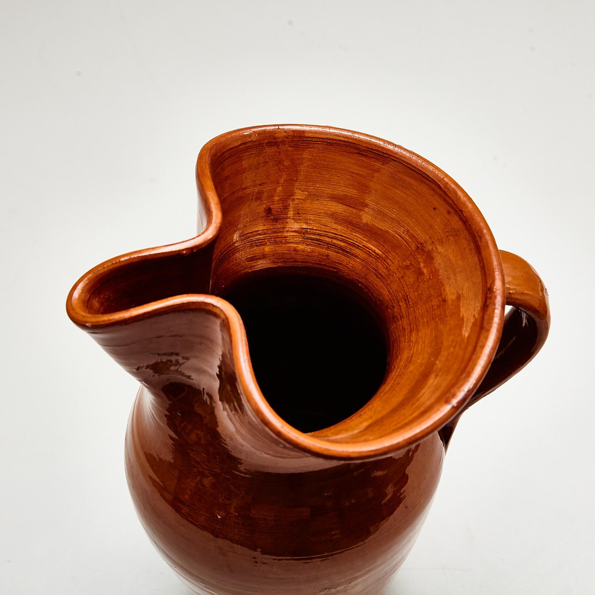 Mid 20th Century Traditional Spanish Ceramic Vase For Sale 5