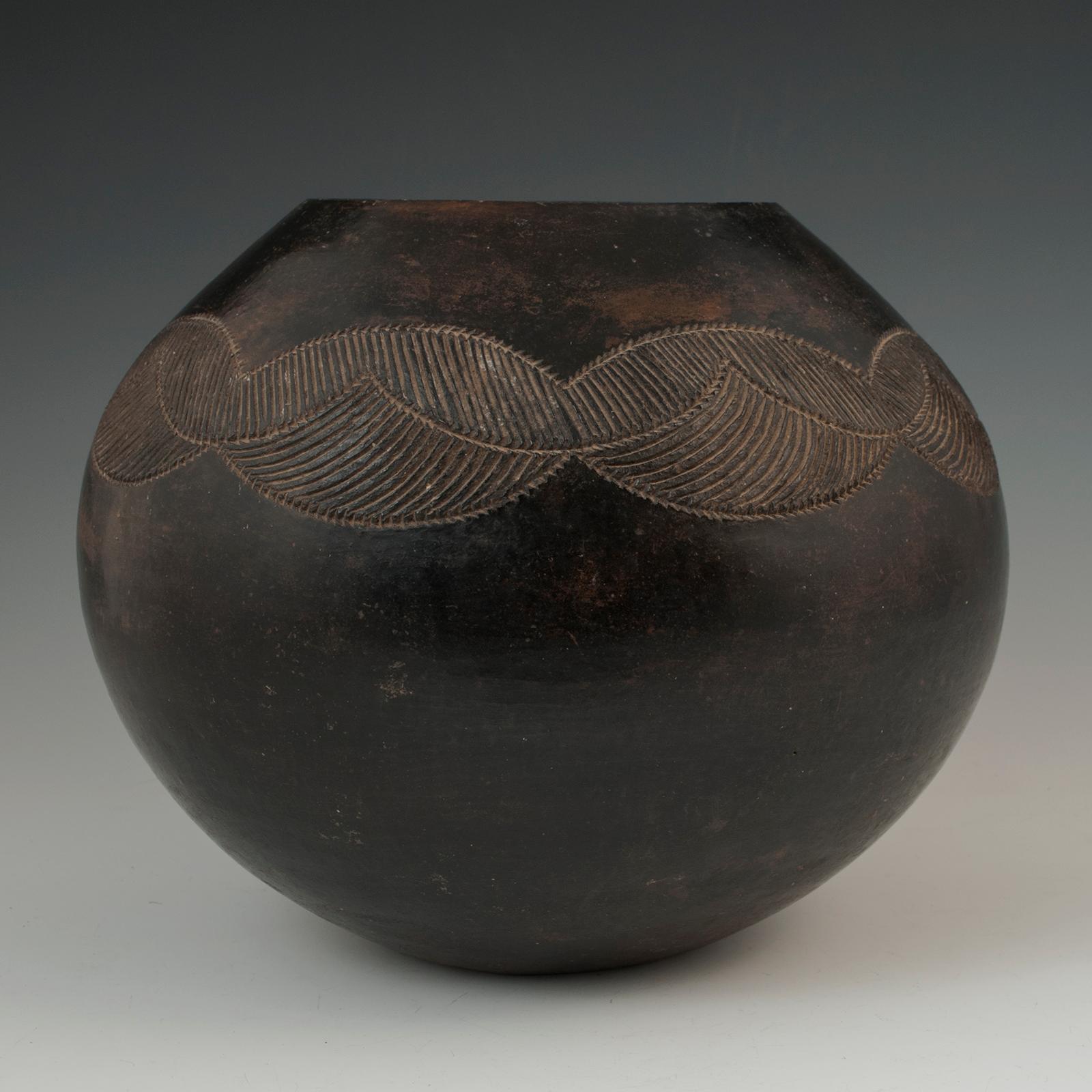 Hand-Crafted Mid-20th Century Tribal Ceramic Beer Pot, Zulu People, South Africa