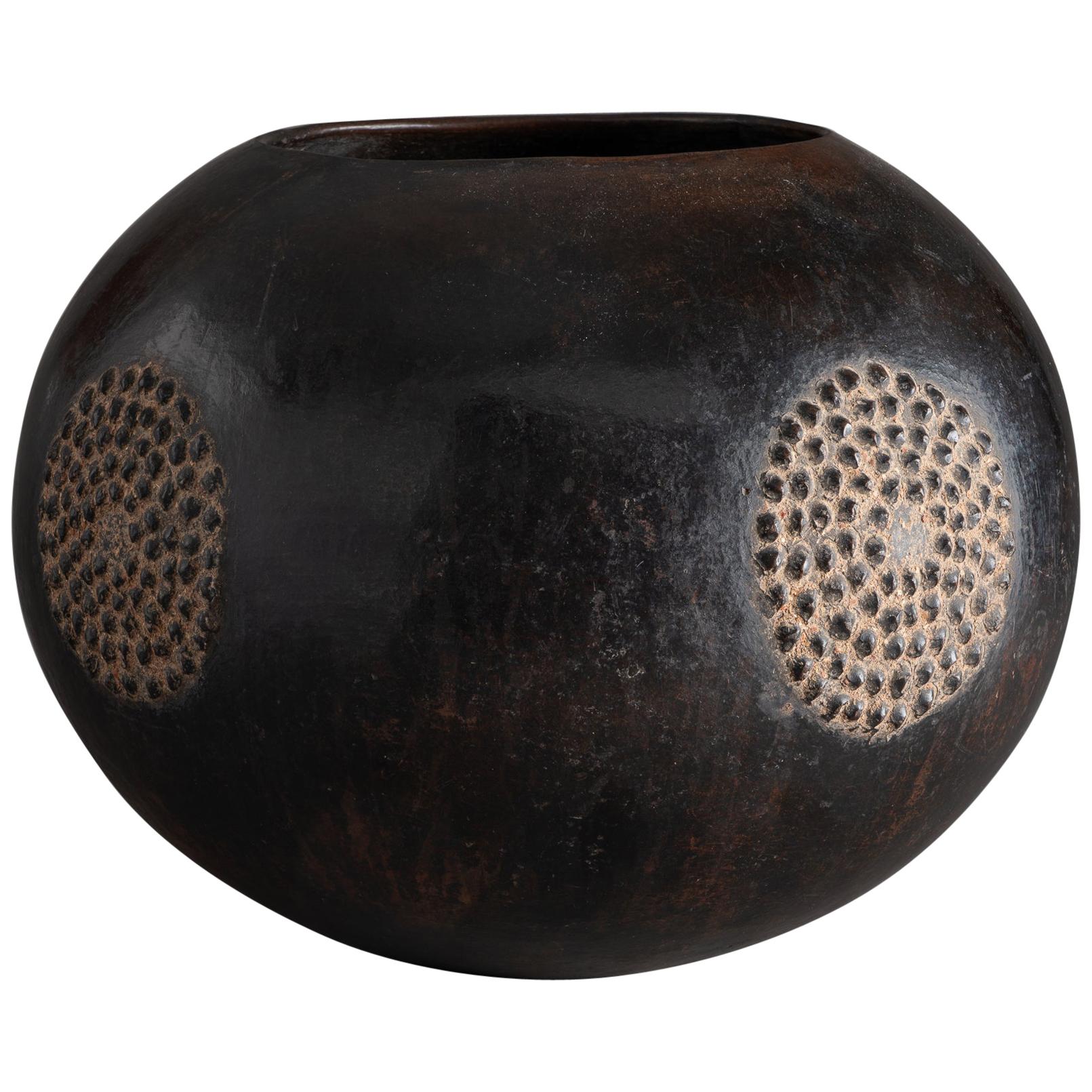 Mid-20th Century Tribal Zulu Beer Pot, South Africa
