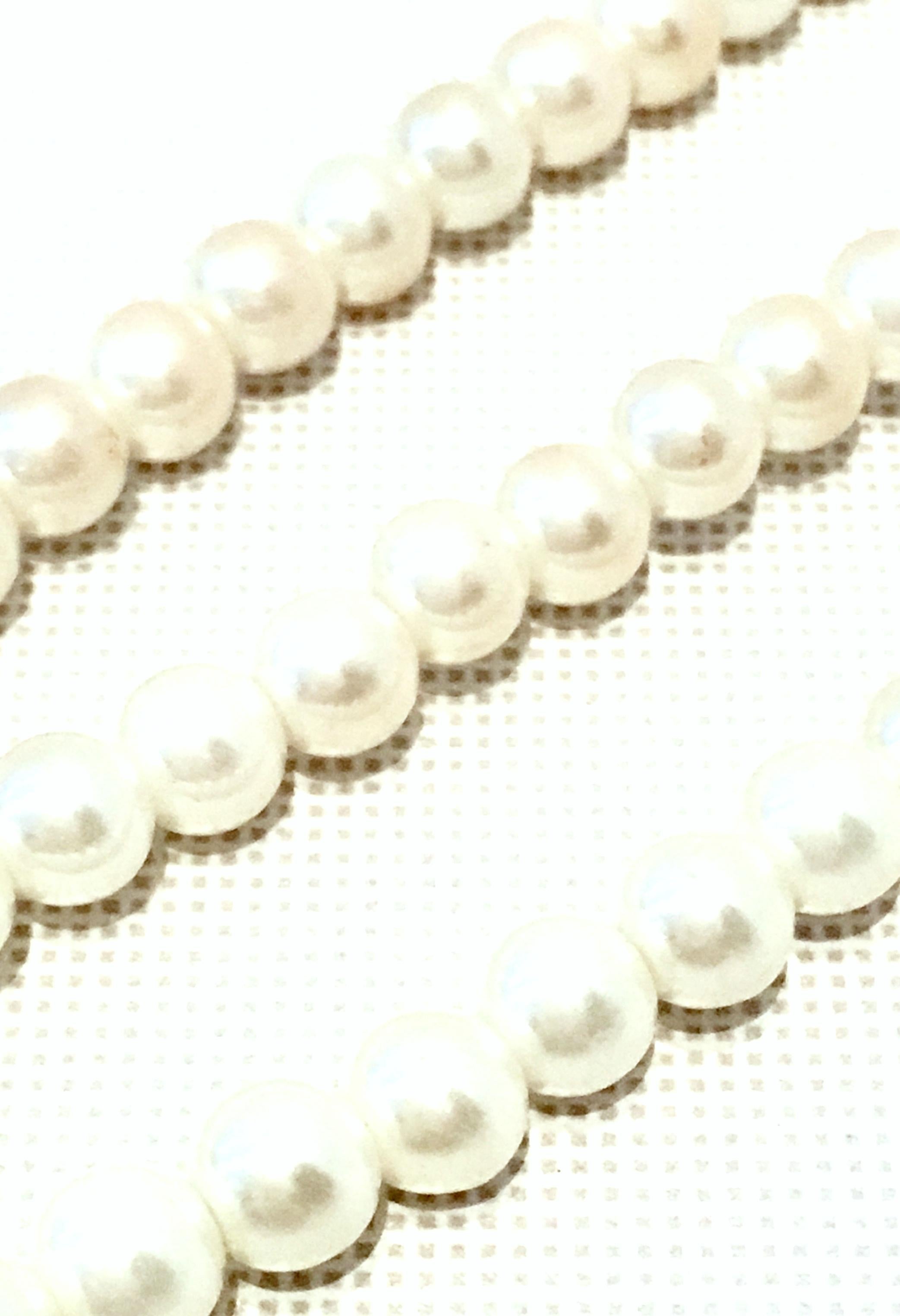 Mid-20th Century Triple Strand Faux Pearl & Austrian Crystal Choker Necklace For Sale 7