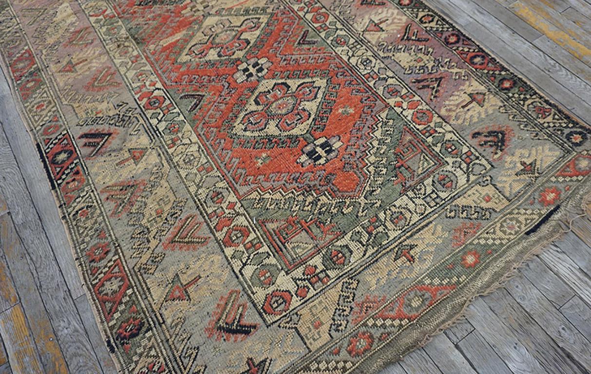 Türkischer anatolischer Teppich aus der Mitte des 20. (Wolle) im Angebot