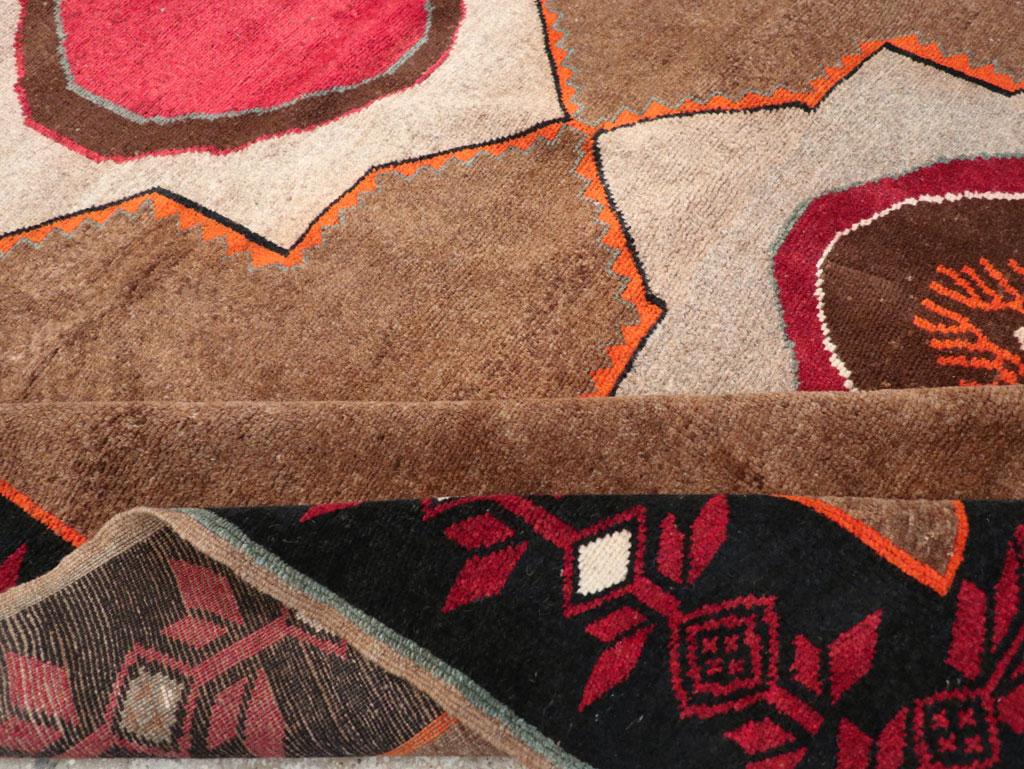 Laine Tapis tribal turc anatolien du milieu du 20e siècle en vente