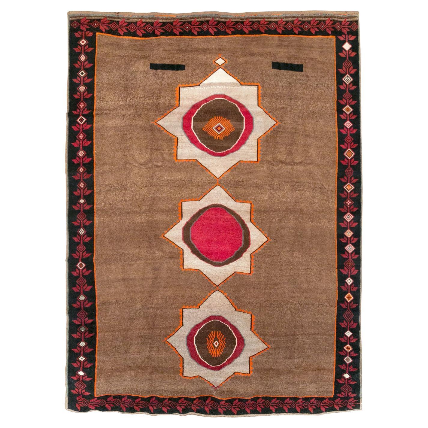 Tapis tribal turc anatolien du milieu du 20e siècle