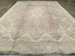 Colección Galerie Shabab Alfombra grande Oushak europea de mediados del siglo XX