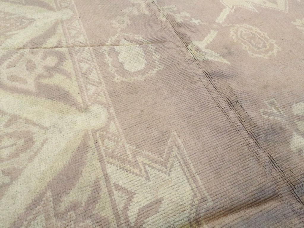 Spanish Mid-20th Century European Oushak Large Carpet For Sale