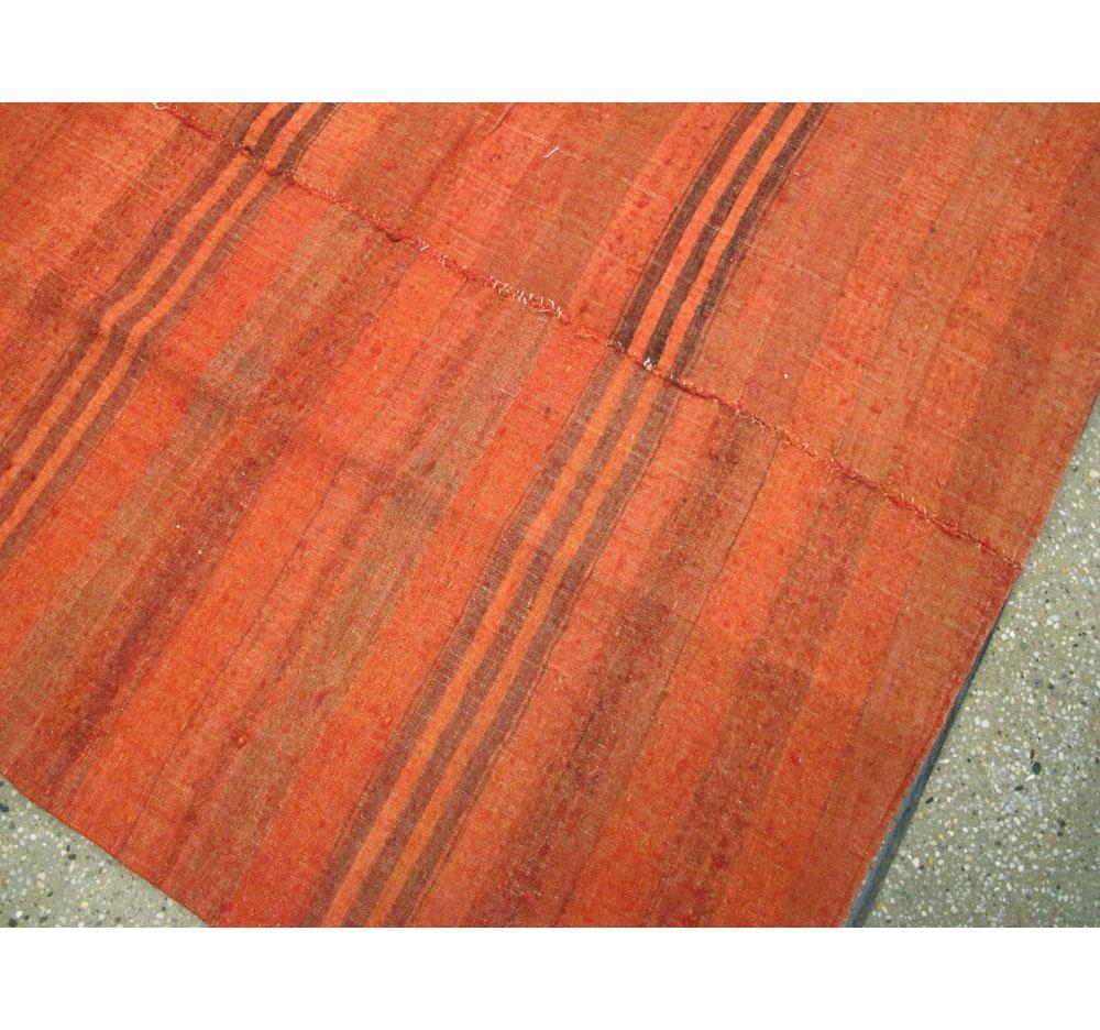 Mid-20th Century Turkish Flat-Weave Kilim Small Room Size Carpet in Red Orange For Sale 2