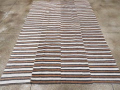 Galerie Shabab Collection Mid-20th Century Turkish Flatweave Kilim Accent Carpet
