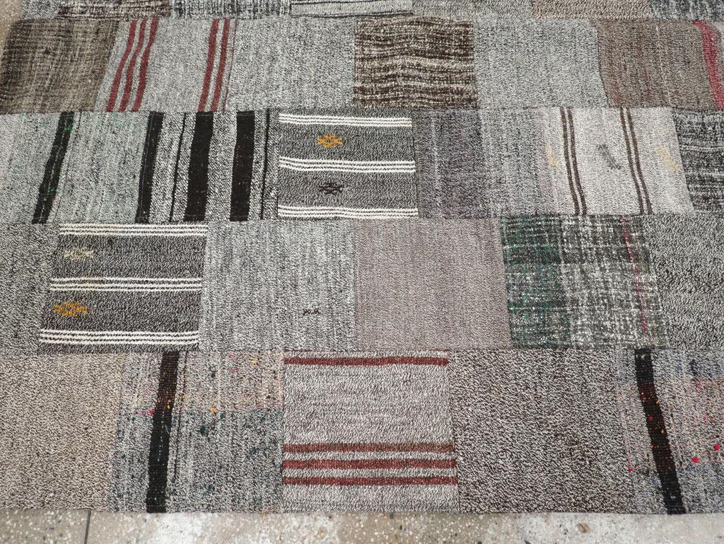 Wool Mid-20th Century Turkish Flatweave Kilim Accent Carpet For Sale