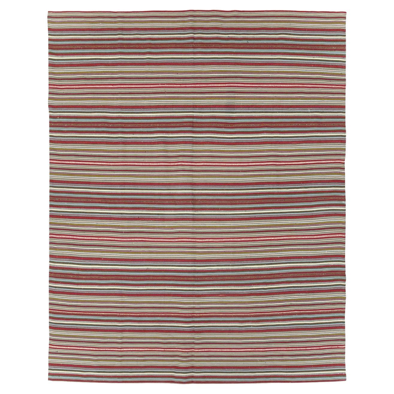 Alfombra de acento Kilim turca de tejido plano de mediados del siglo XX