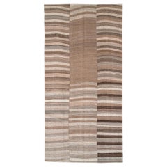 Tapis de galerie Kilim turc à tissage plat du milieu du 20e siècle