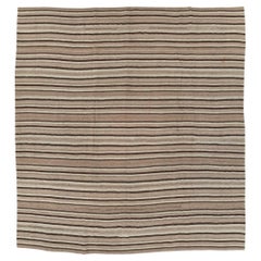 Mid-20th Century Turkish Flatweave Kilim Room Size Carpet