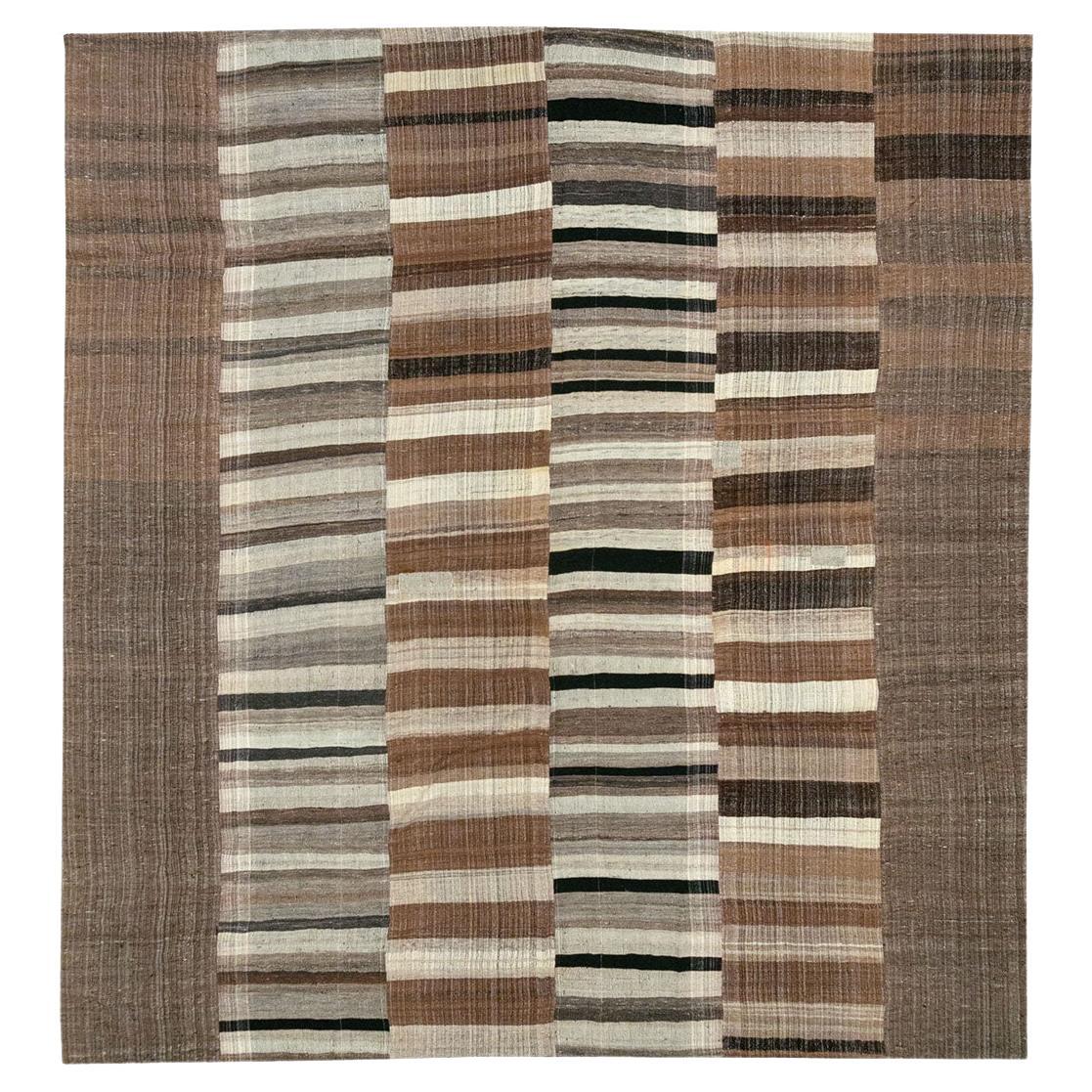 Mid-20th Century Turkish Flatweave Kilim Room Size Carpet