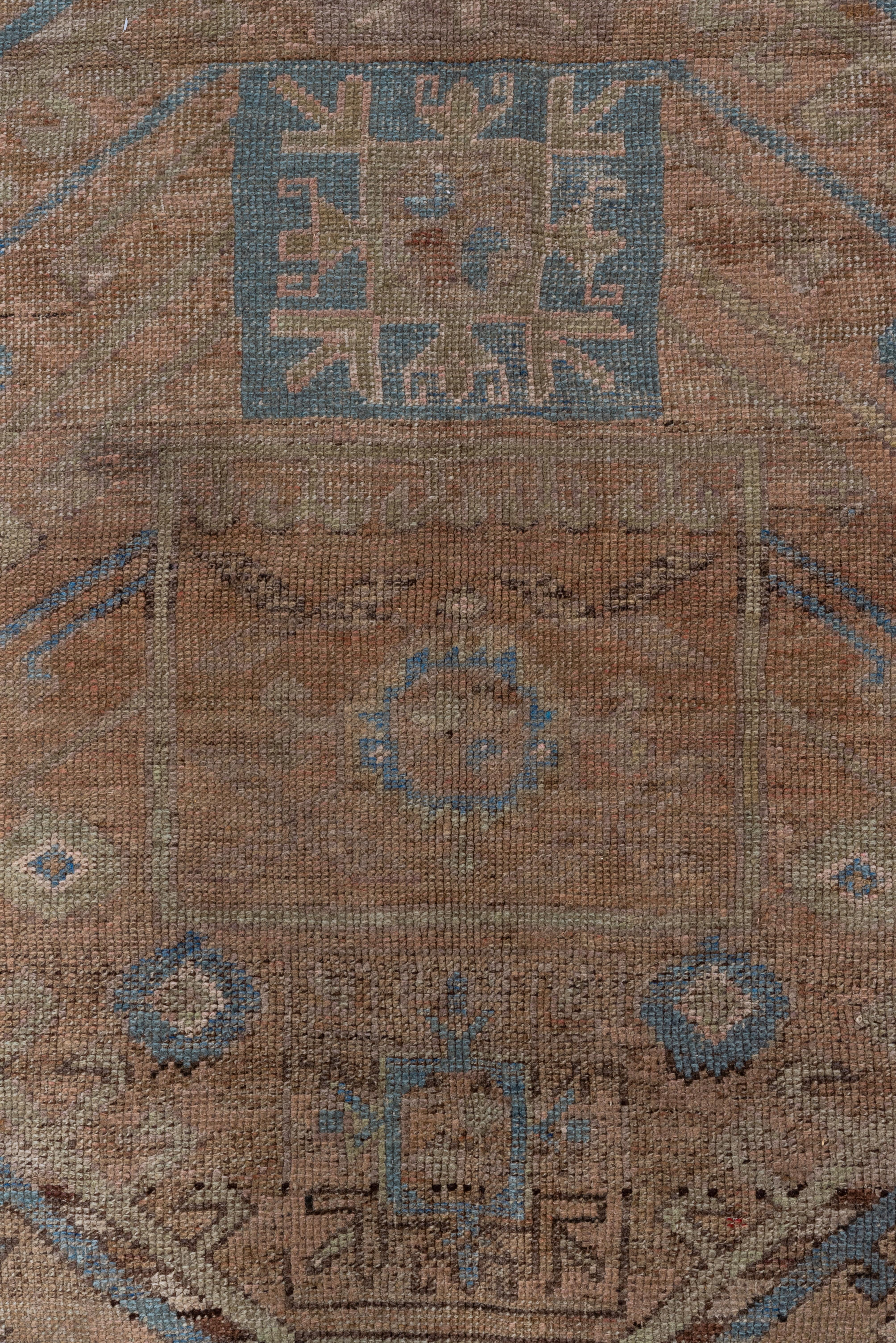 Mid 20th Century Turkish Oushak Gallery Rug, Brown Field & Blue Accents In Good Condition For Sale In New York, NY