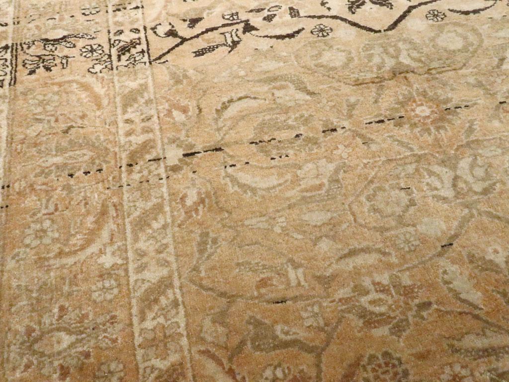 Turc Tapis Sivas turc du milieu du 20e siècle en vente