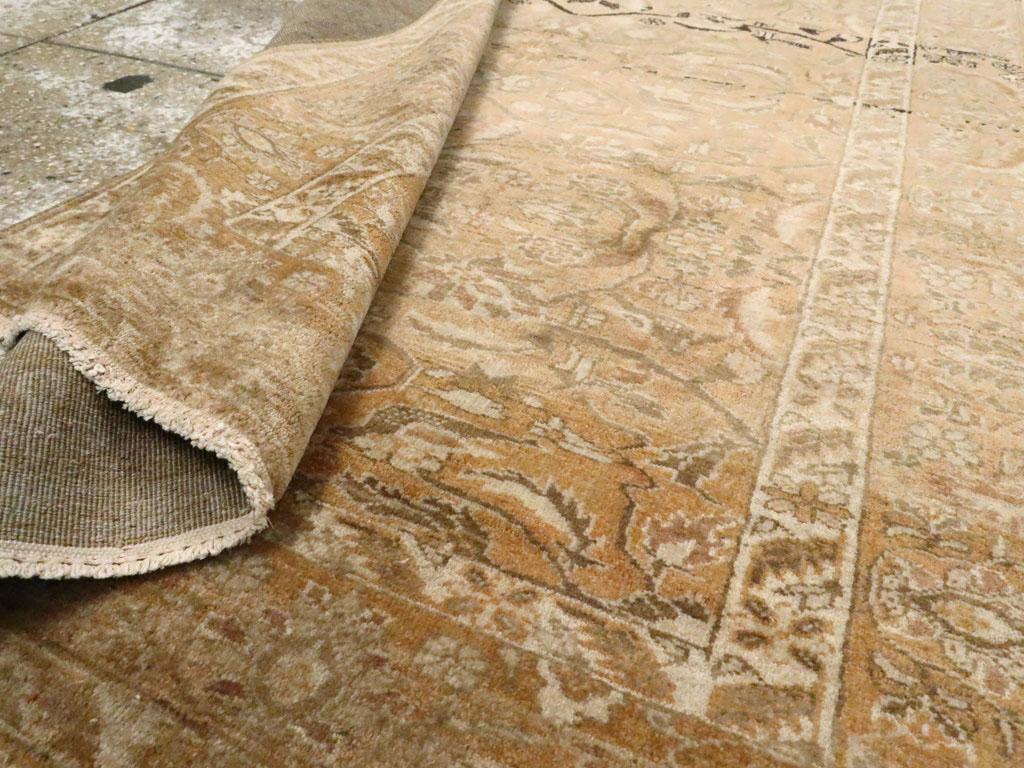 20ième siècle Tapis Sivas turc du milieu du 20e siècle en vente