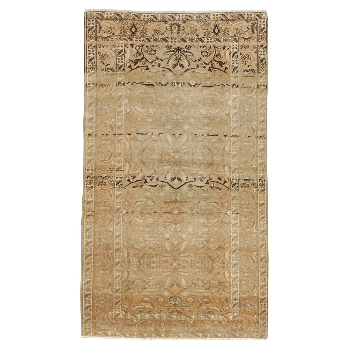 Mid-20th Century Turkish Sivas Throw Rug