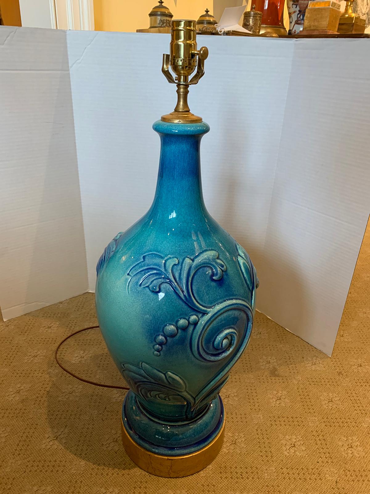 Mid-20th Century Turquoise Pottery Lamp with Floral Motif In Good Condition For Sale In Atlanta, GA