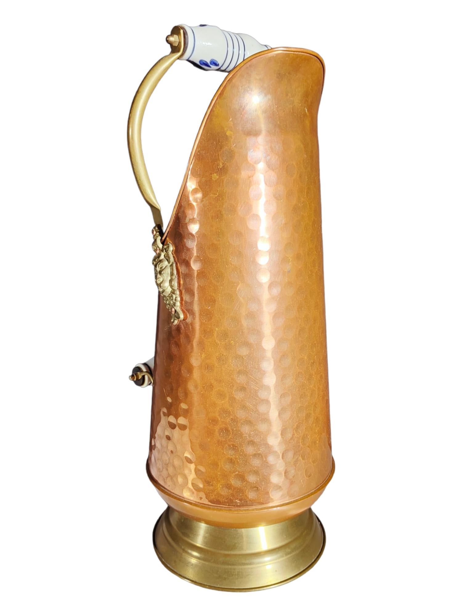 Mid-20th Century Umbrella Stand For Sale 2