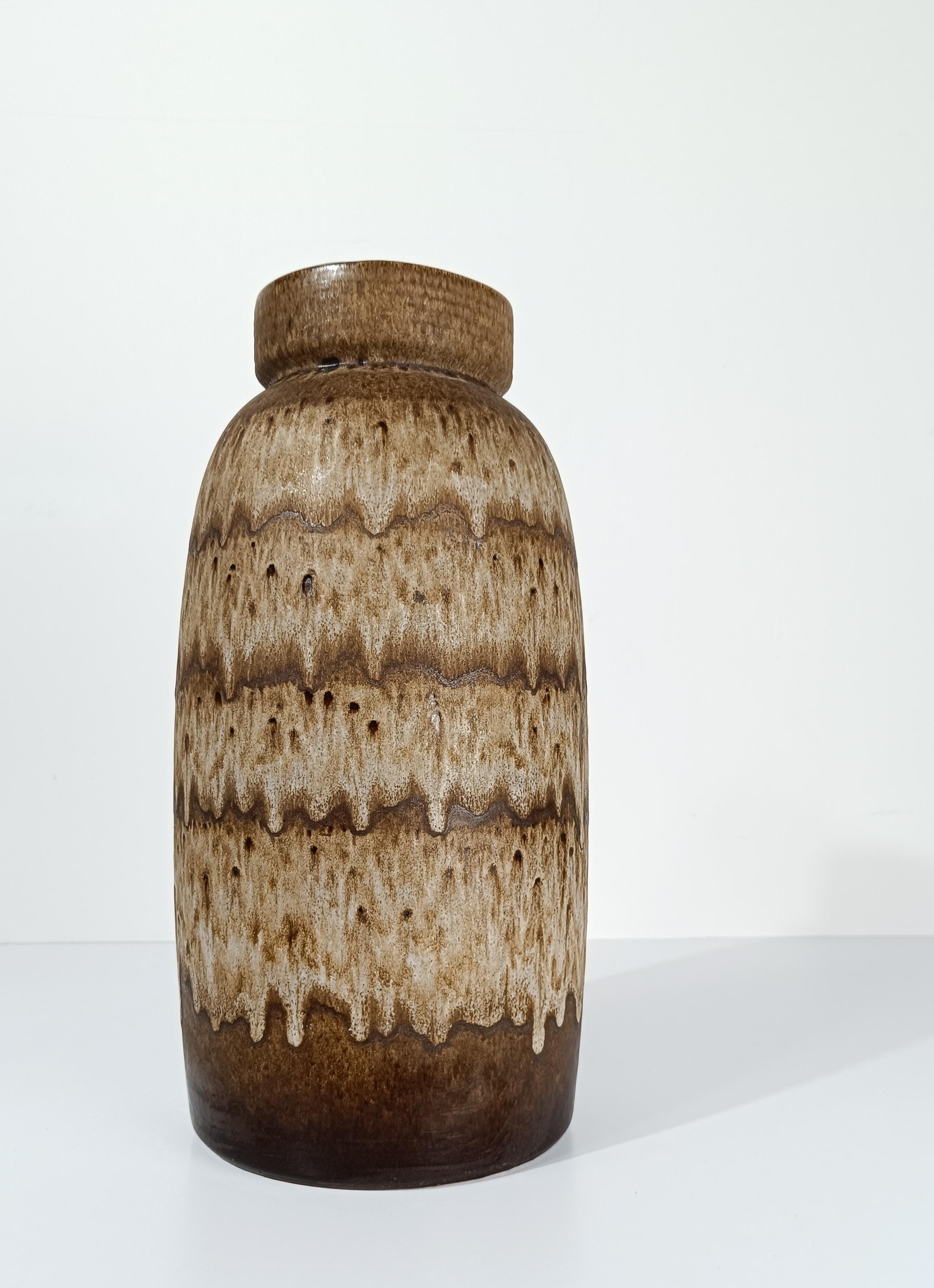 Mitte 20. Jahrhundert Vase Umbrella Stand in erdigen Schattierungen Fett Lava Keramik, Deutschland