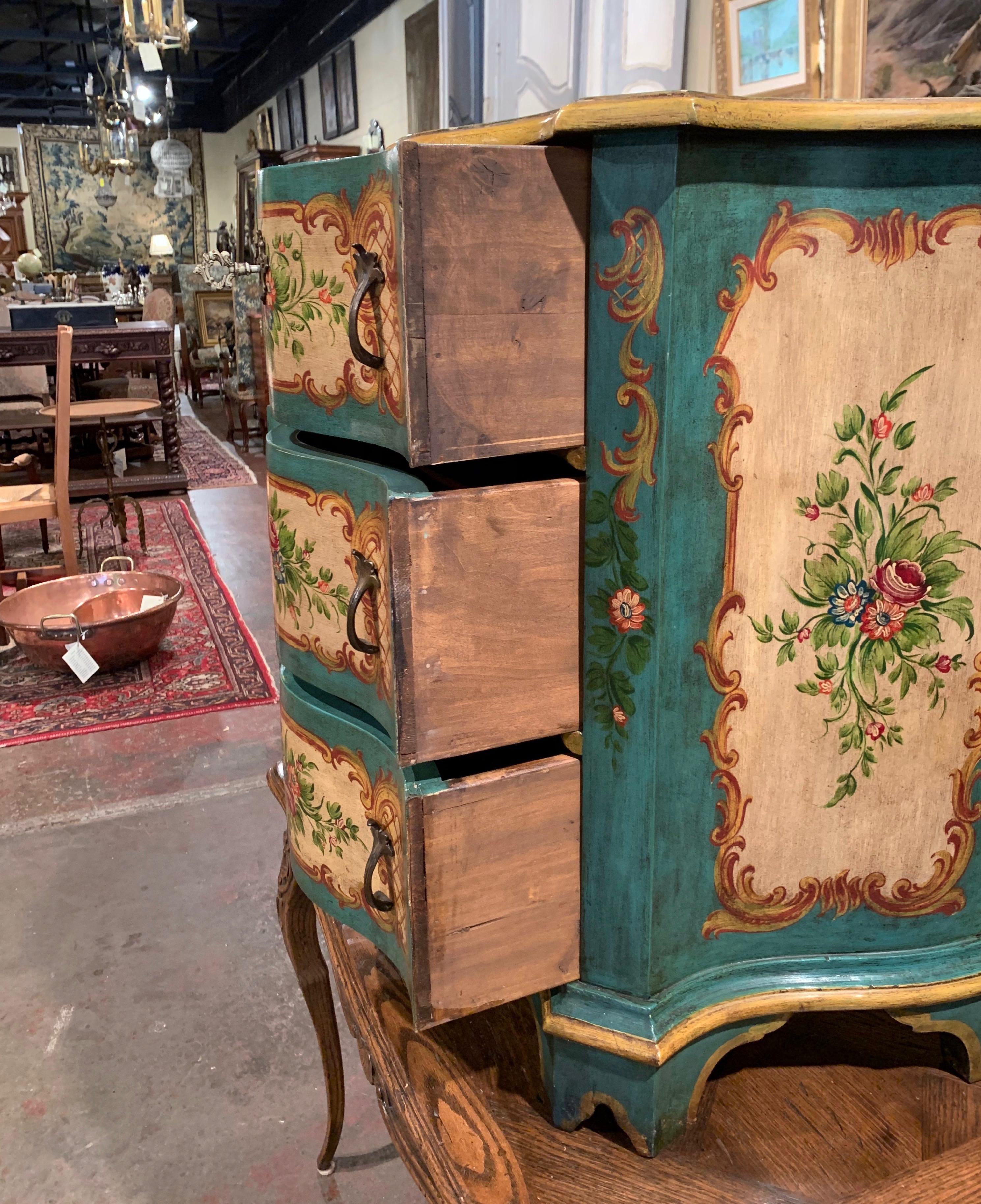 Mid-20th Century Venetian Serpentine Chest of Drawers with Painted Floral Decor 3
