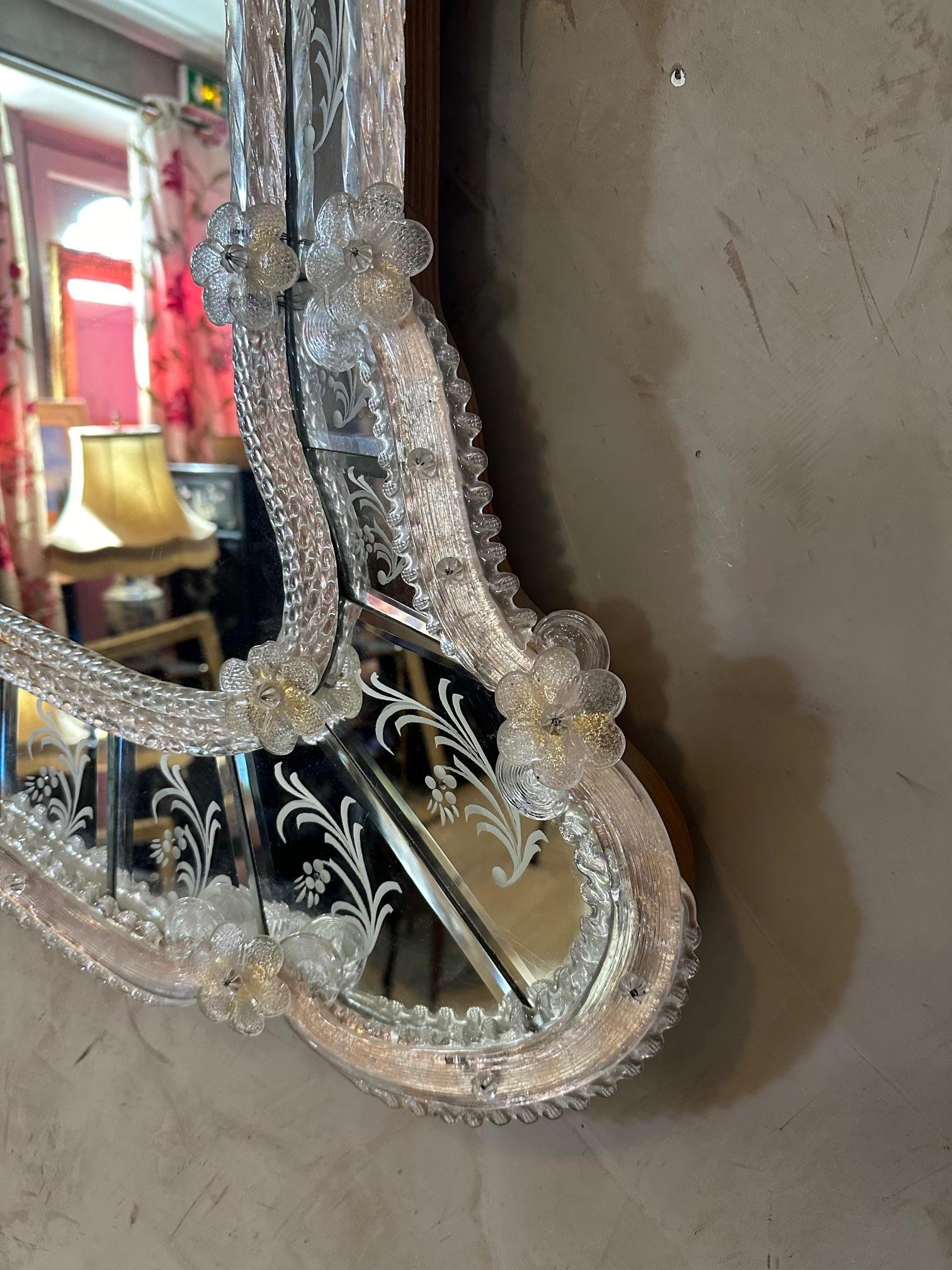 Specchio di Murano della metà del XX secolo, anni '50 in vendita 1