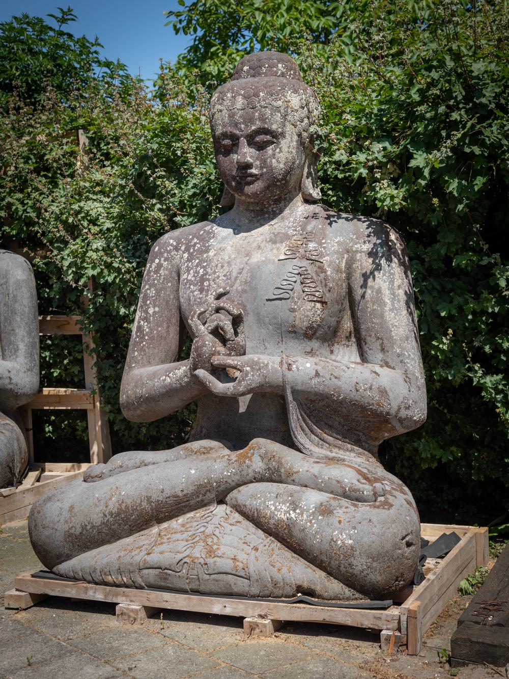 Mid 20th Century Very large and special lavastone Buddha statue  OriginalBuddha For Sale 15