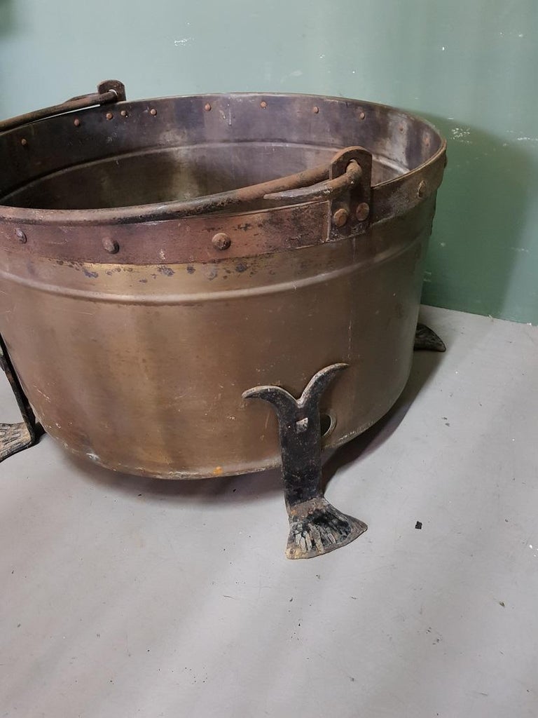 Mid20th Century Very Large French Copper Firewood Bin For Sale at 1stDibs