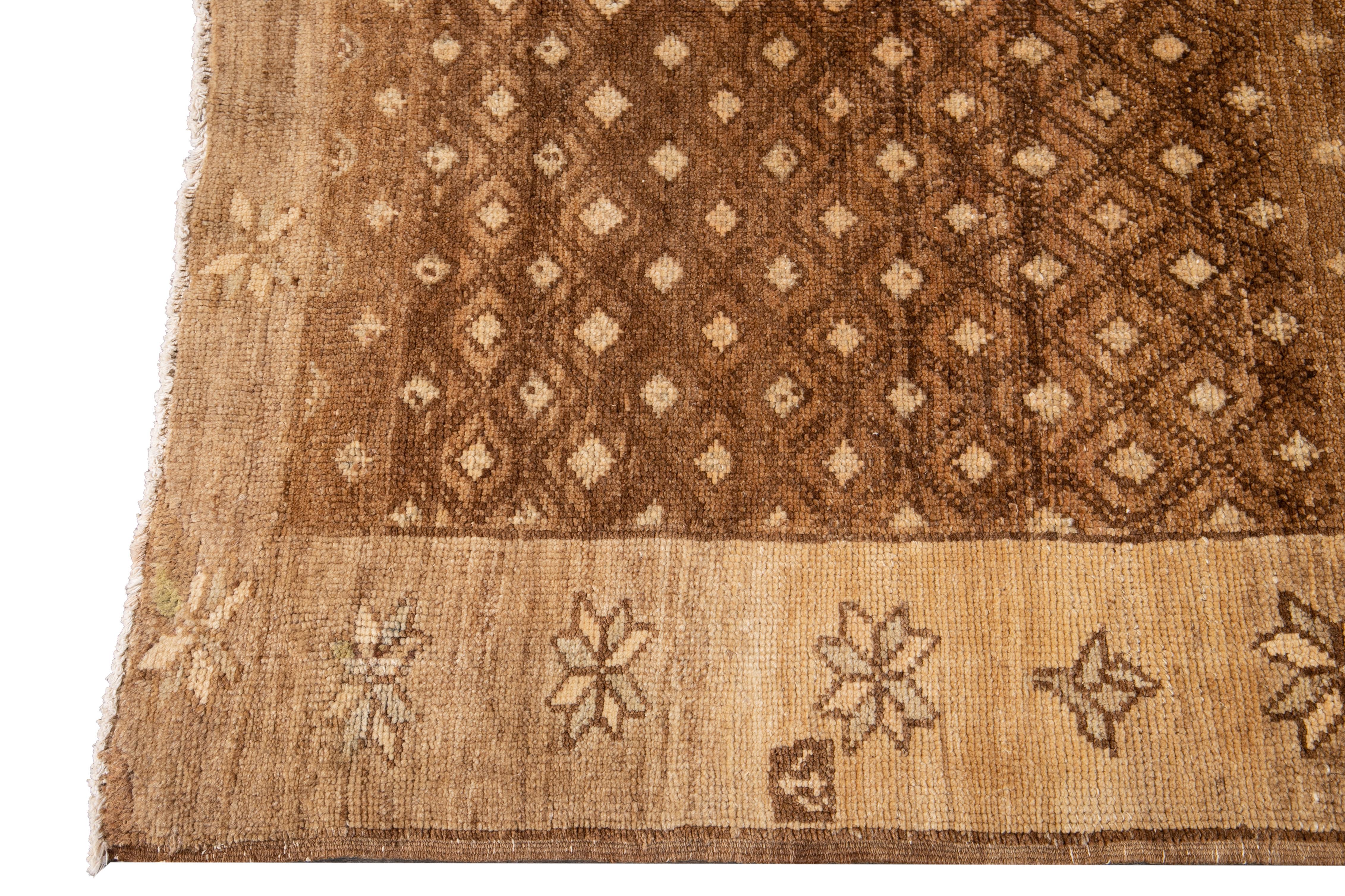 Oushak Mid-20th Century Vintage Anatolian Kars Wool Rug For Sale