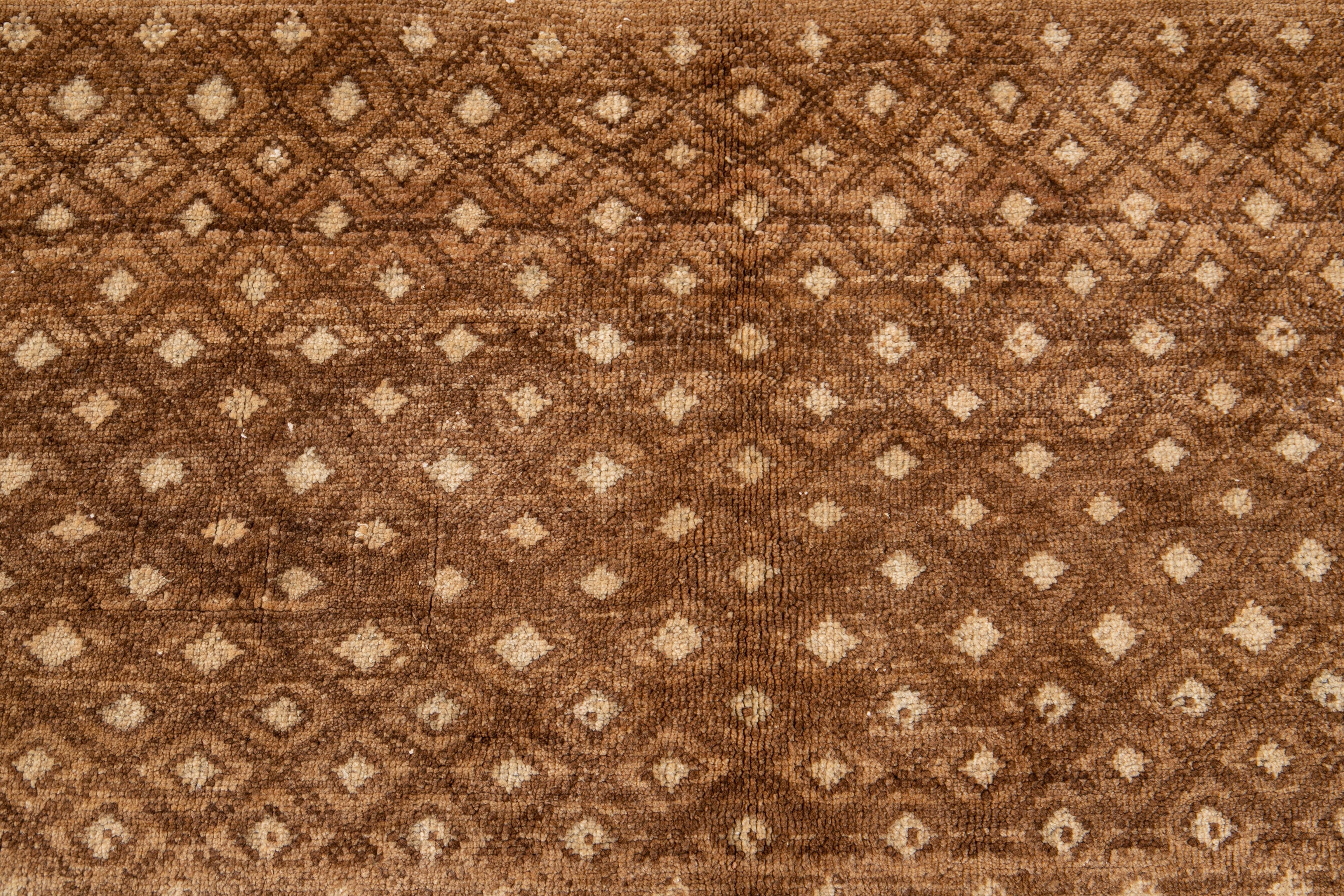 Mid-20th Century Vintage Anatolian Kars Wool Rug For Sale 2