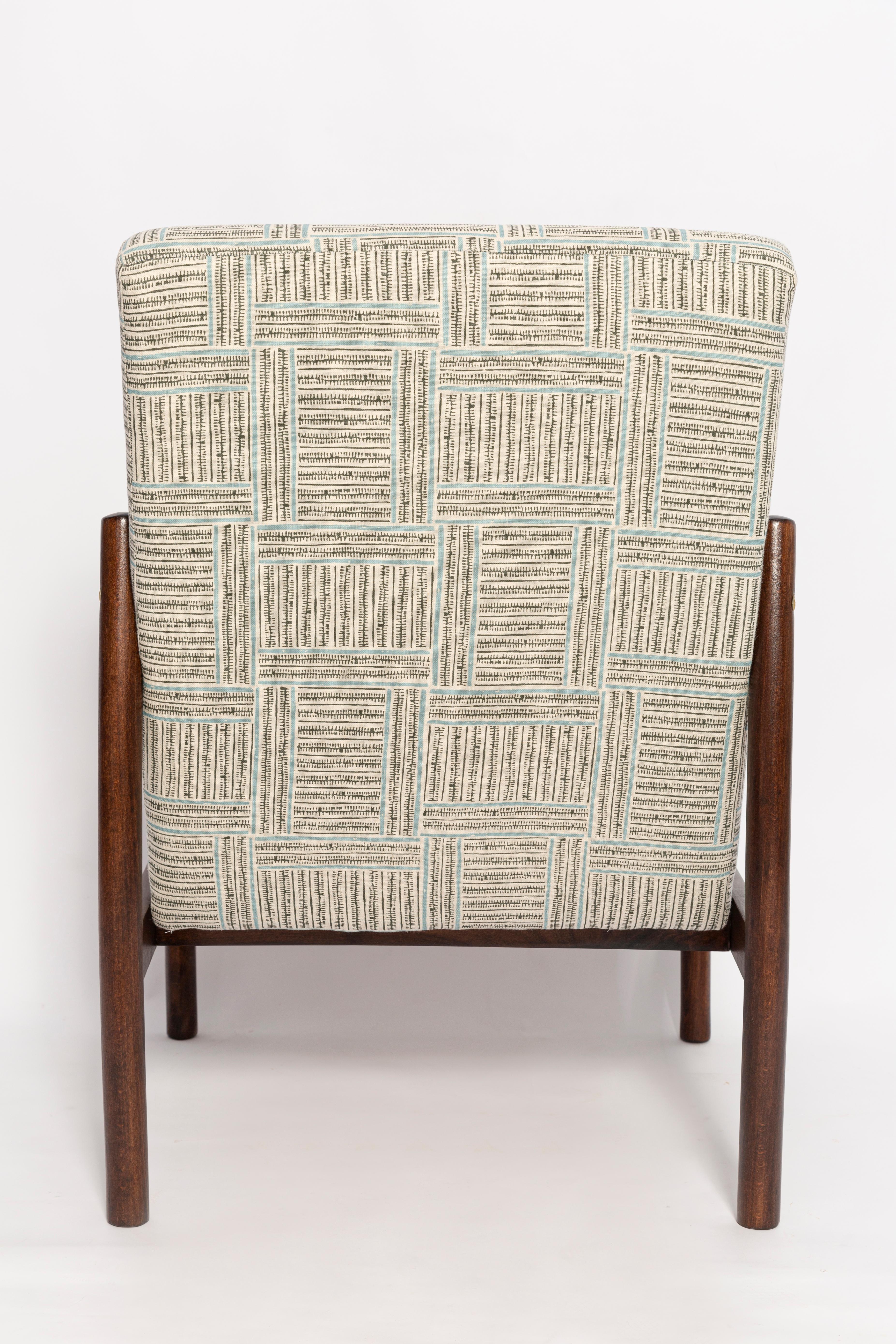 Mid-20th Century Vintage Armchair, Beige and Blue Linen, Europe, 1960s For Sale 3