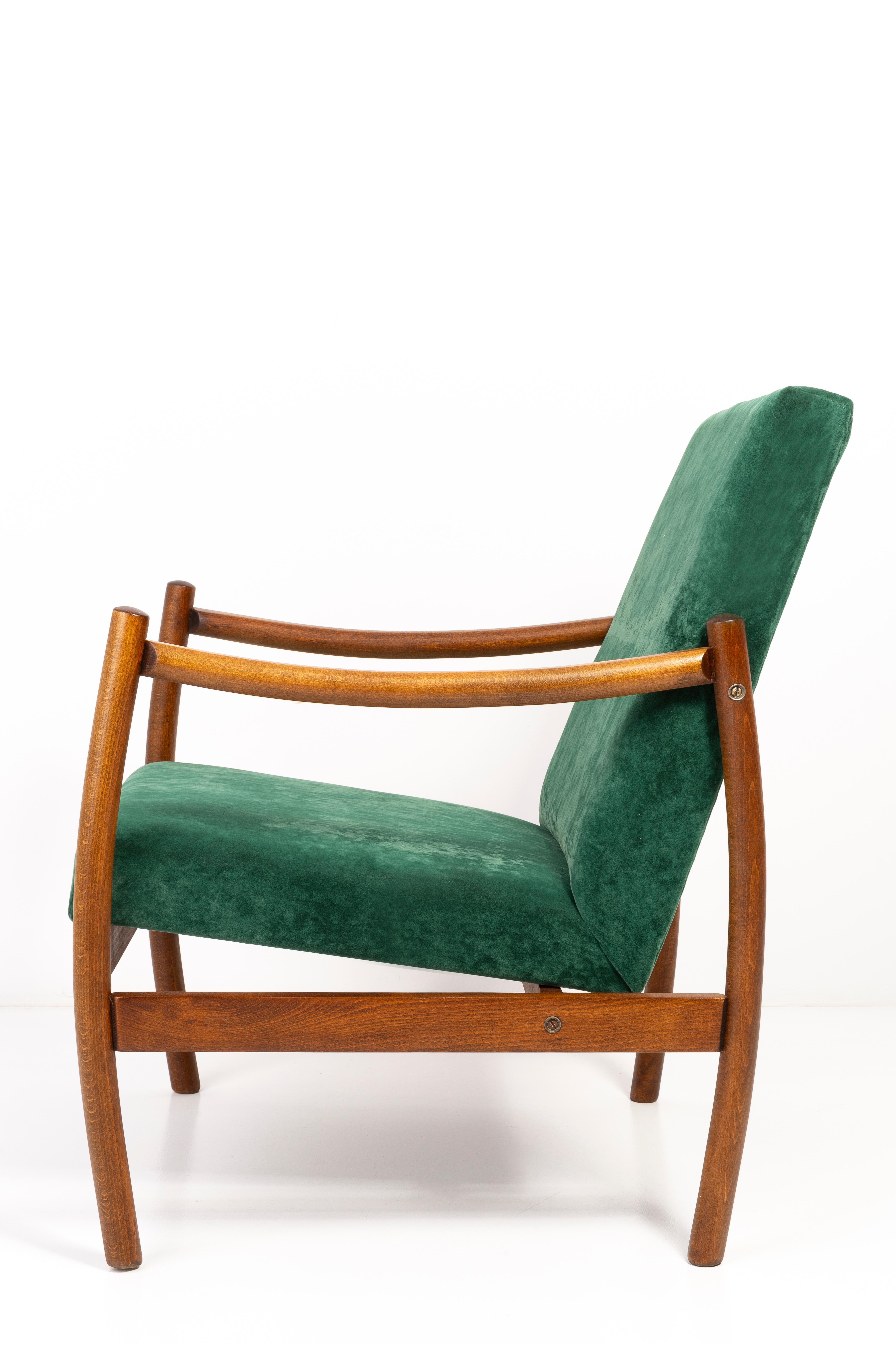 Mid-20th Century Vintage Armchair, Dark Green Velvet, Europe, 1960s For Sale 4