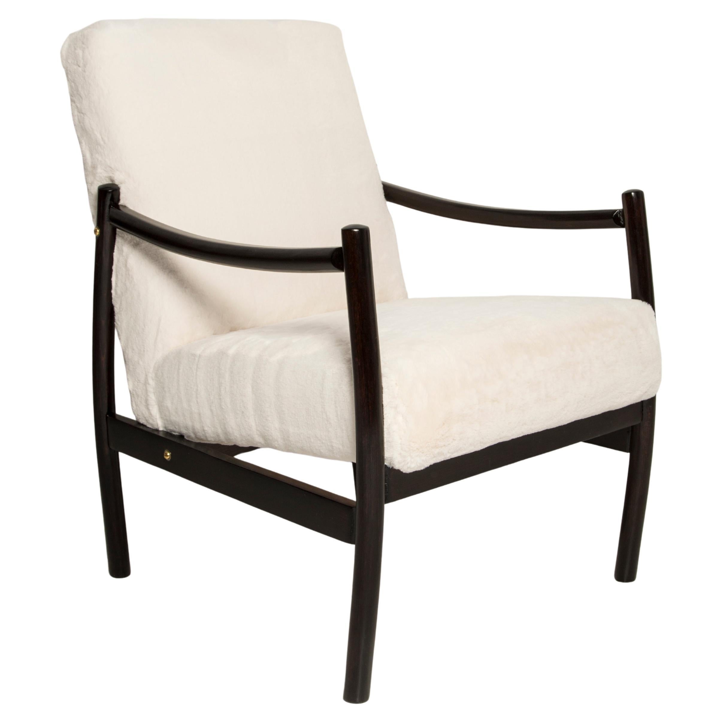 Mid-20th Century Vintage Armchair, White Faux Rabbit Fur, Europe, 1960s